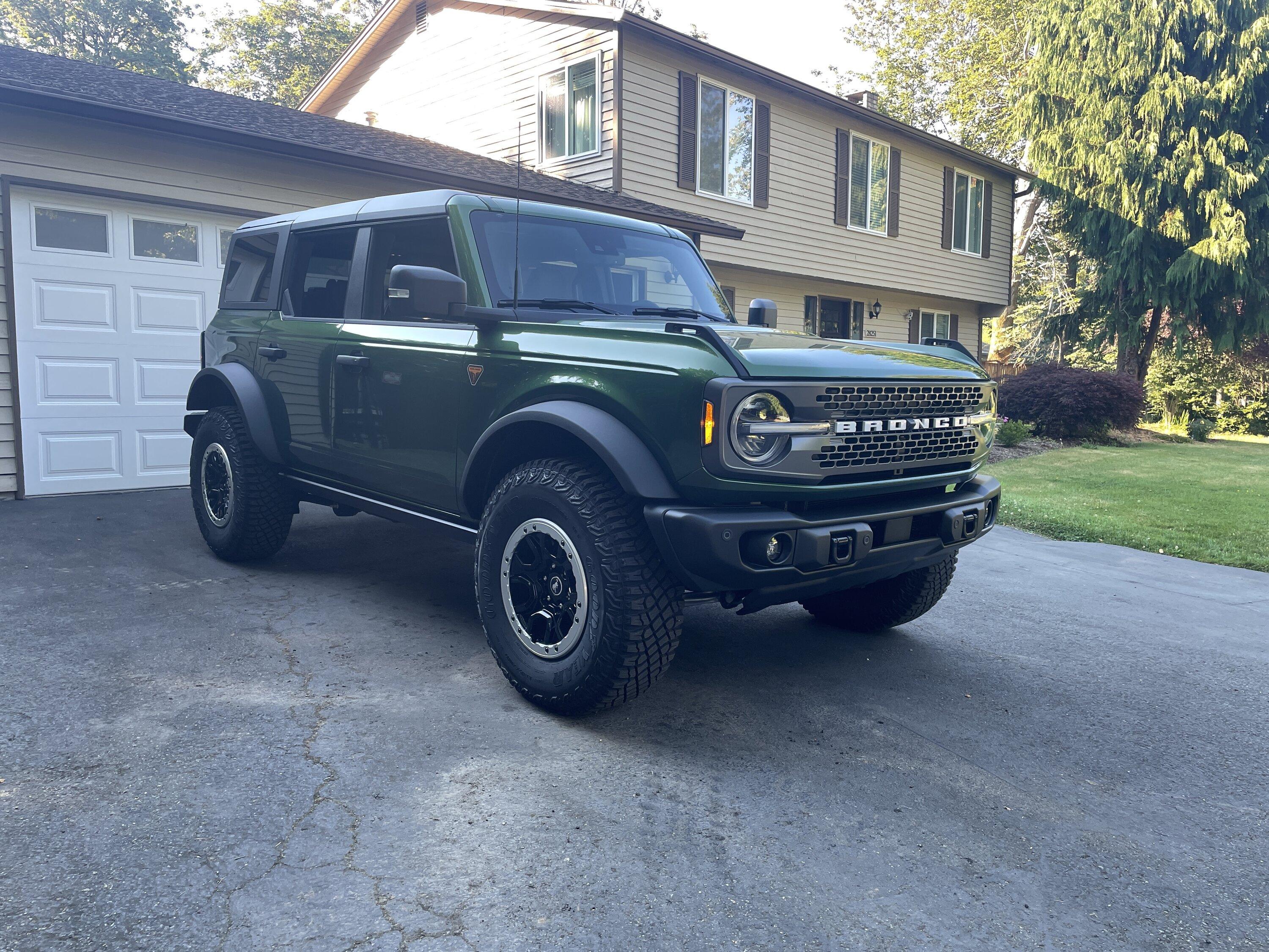 Ford Bronco 06/27/22  Build week group 5F66BABC-1197-4015-BD88-36682548ABD5