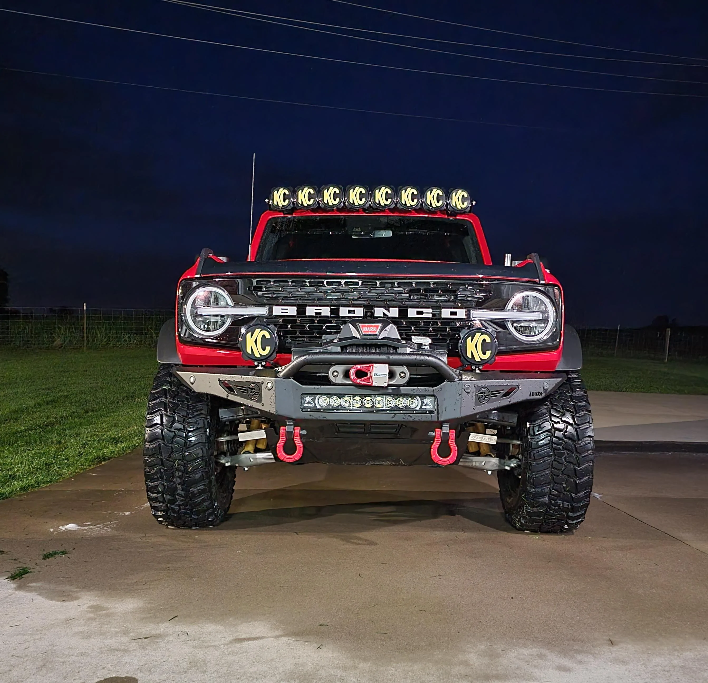 Ford Bronco RACE RED Bronco Club 20220730_213817
