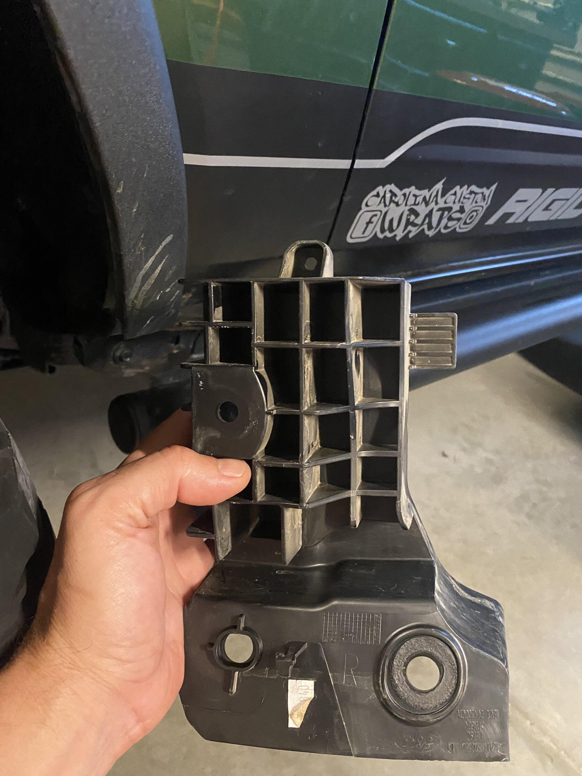 Ford Bronco The Brodozer build 8BB24F16-F2DE-4E23-9510-FE6B10A1A648