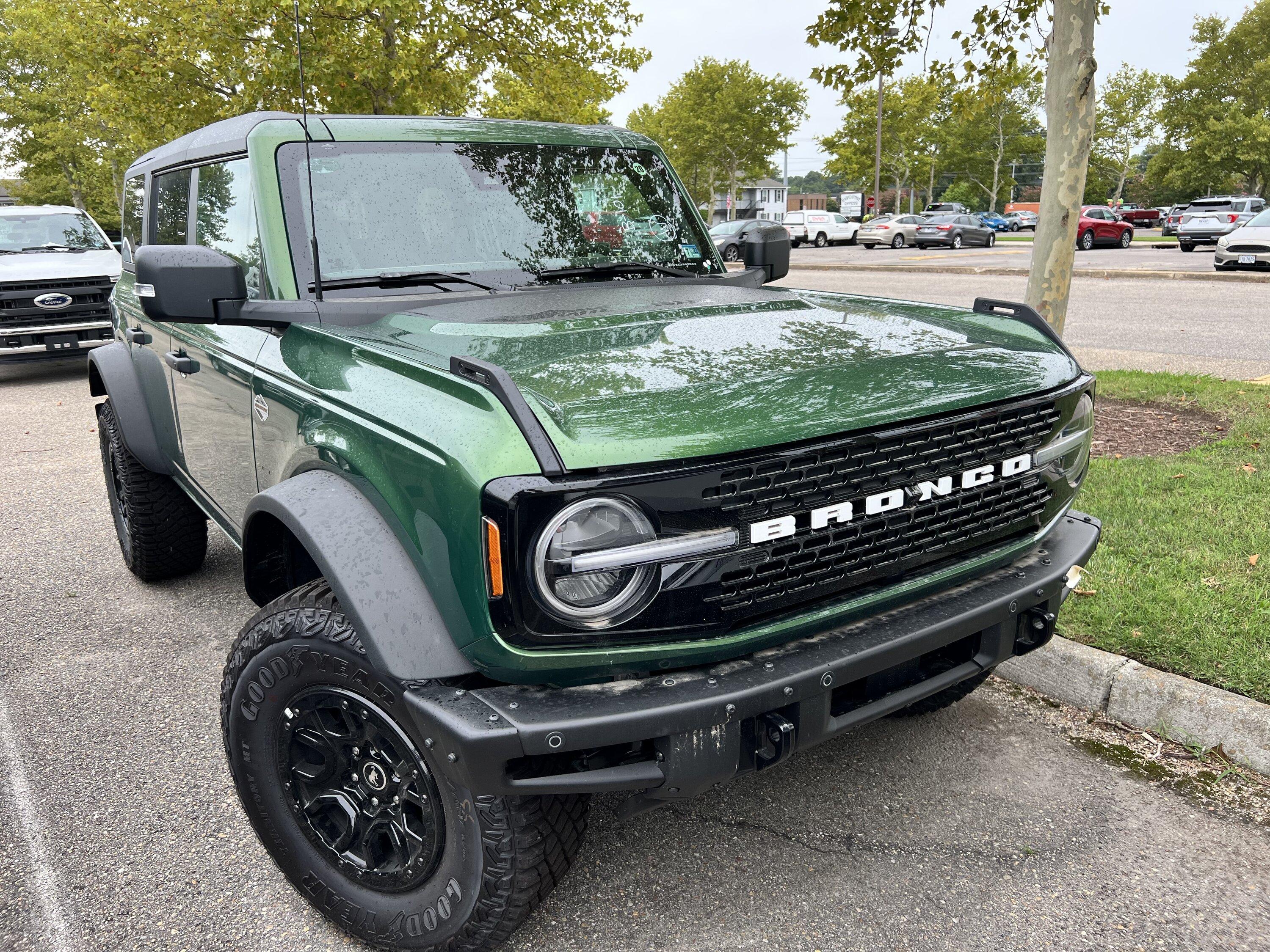 Ford Bronco 4/18/22 Build Week Group. E4B518C4-618E-49DC-9040-D3A169D8472D
