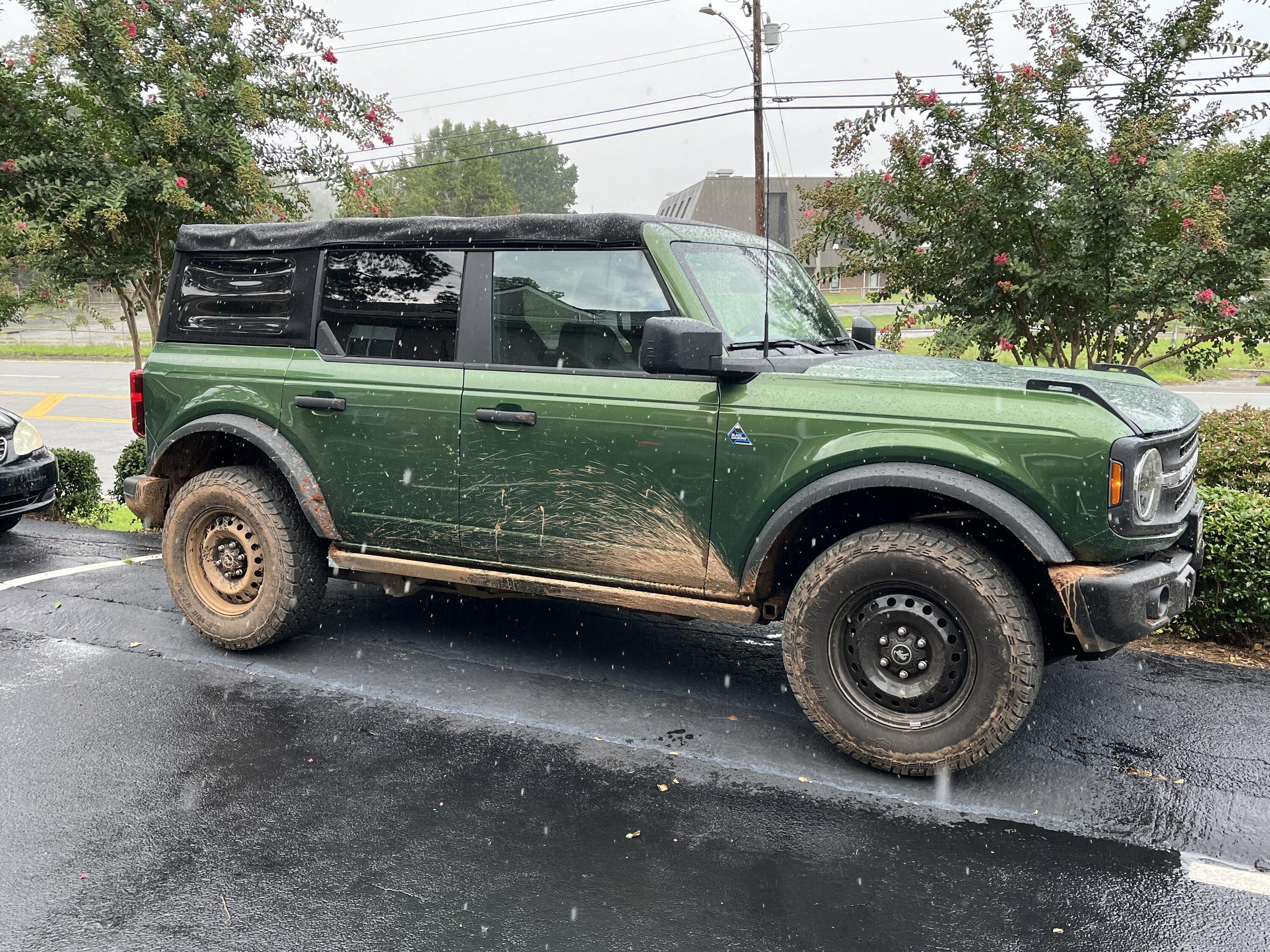 Ford Bronco Ultimate Black Diamond Non-Sasquatch pics thread A4ED4542-320E-4A5E-9F41-969F00CE8D23