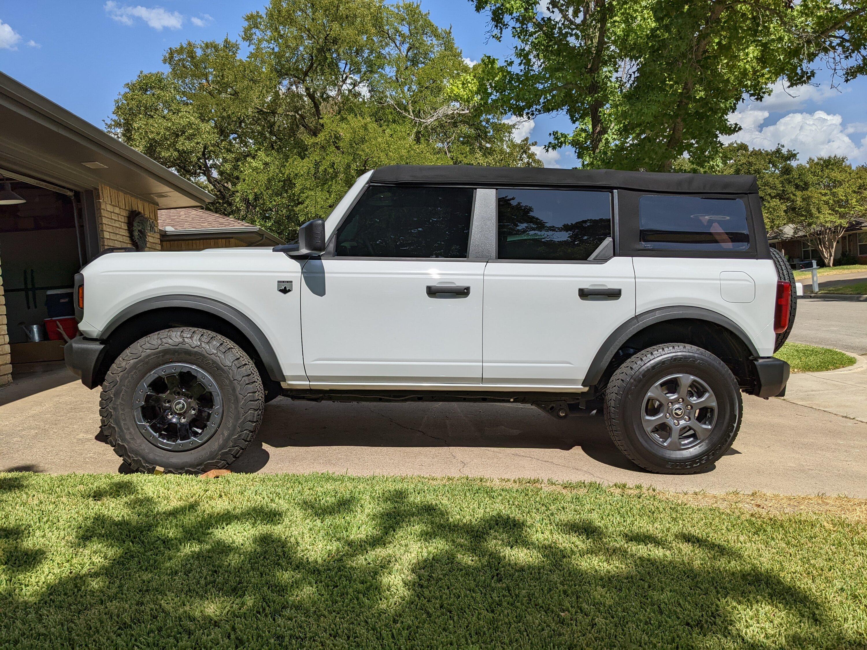 Ford Bronco Show us your installed wheel / tire upgrades here! (Pics) PXL_20220731_213400476