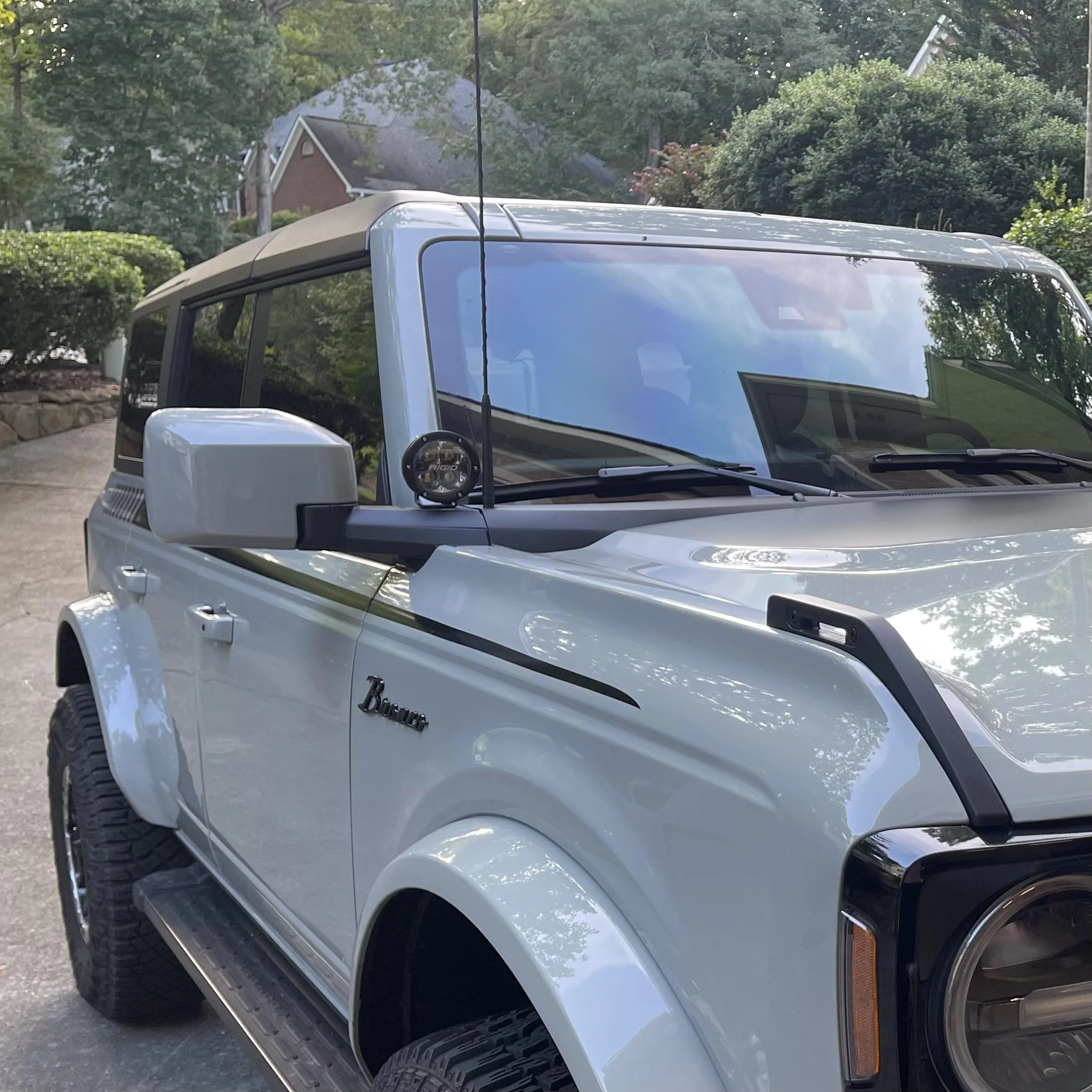 Ford Bronco Pod Lights Wind Noise - Rigid 360 IMG_5708