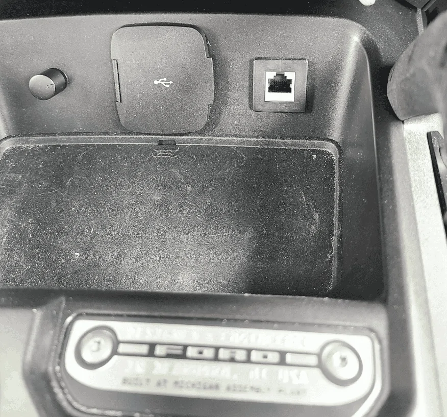 Ford Bronco Walkie Talkie Thread 1659372388622