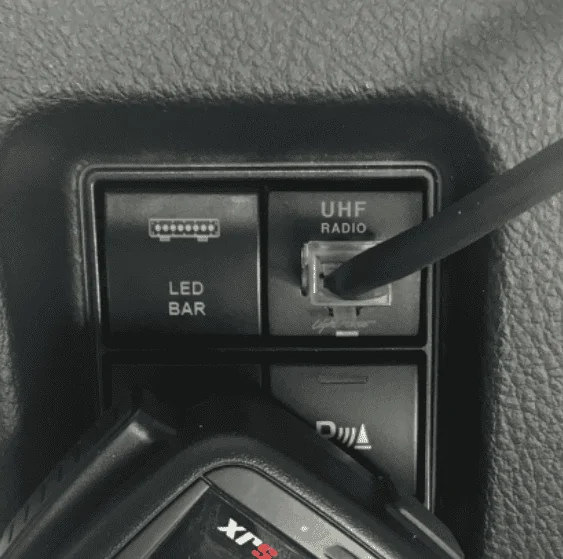 Ford Bronco Walkie Talkie Thread 1659372773241