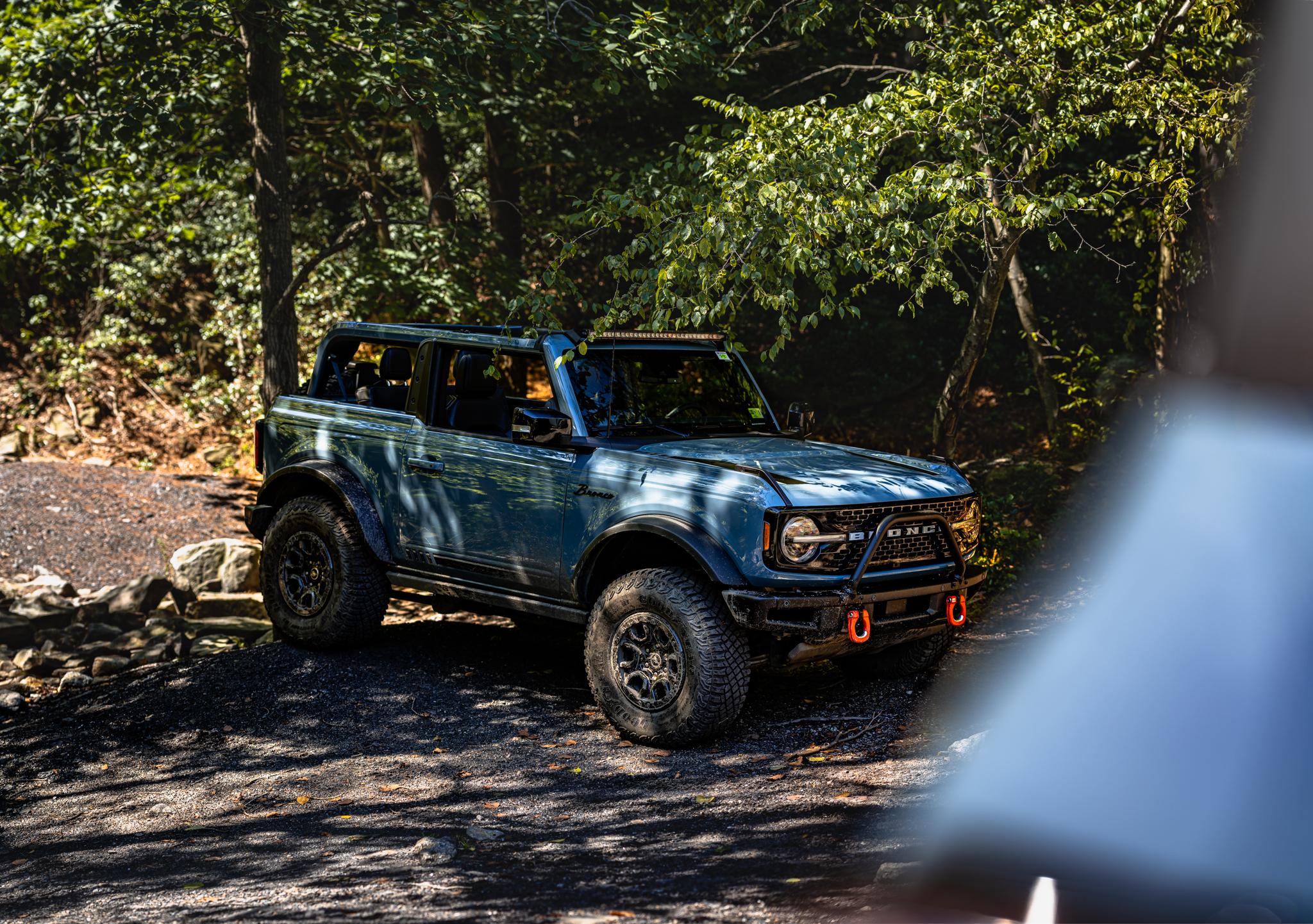 Ford Bronco AREA 51 Bronco Club DSC00945-Pano