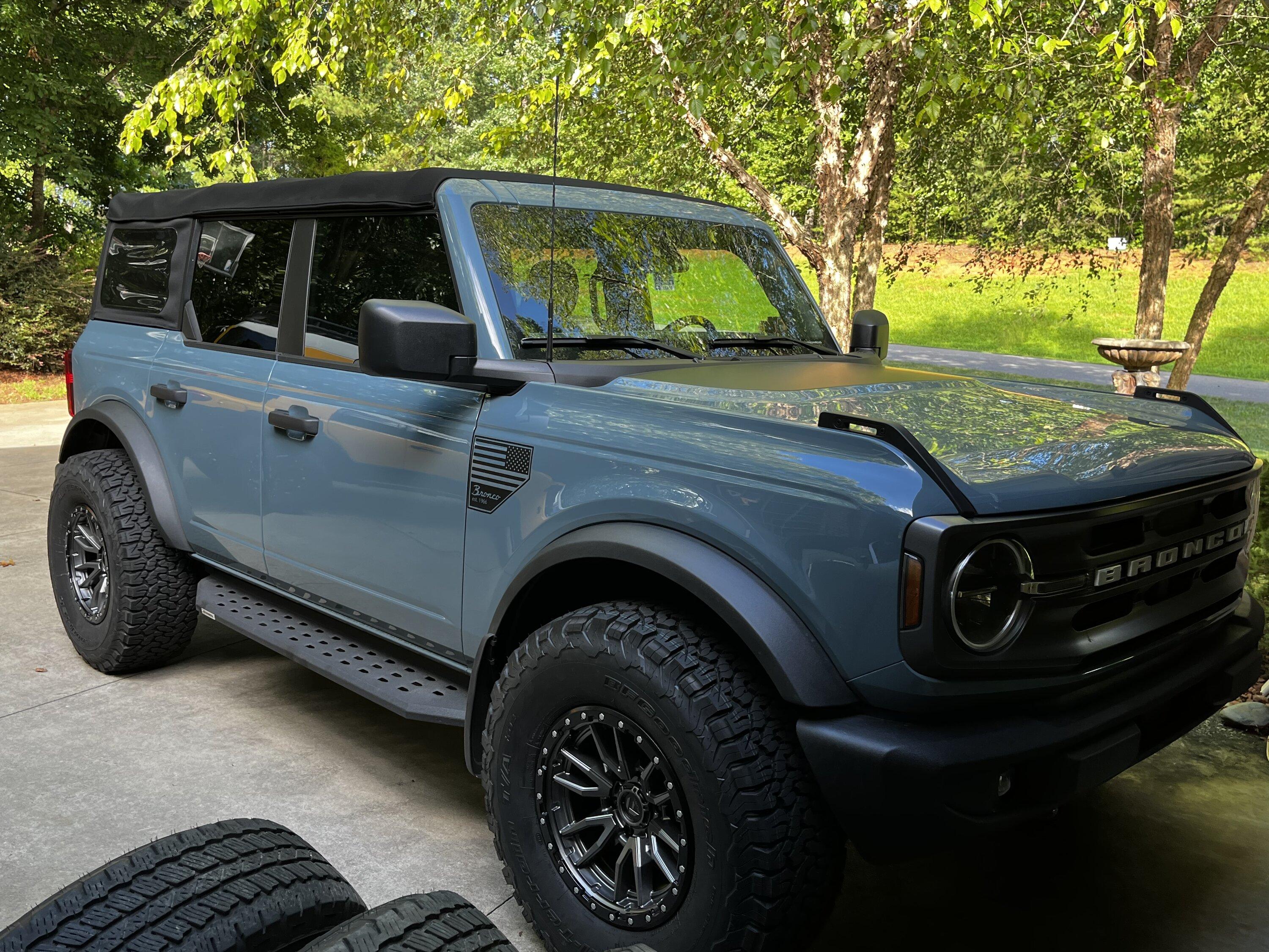 Ford Bronco Show us your installed wheel / tire upgrades here! (Pics) C19CE3ED-1BDC-4446-8EAE-FDE47065968A