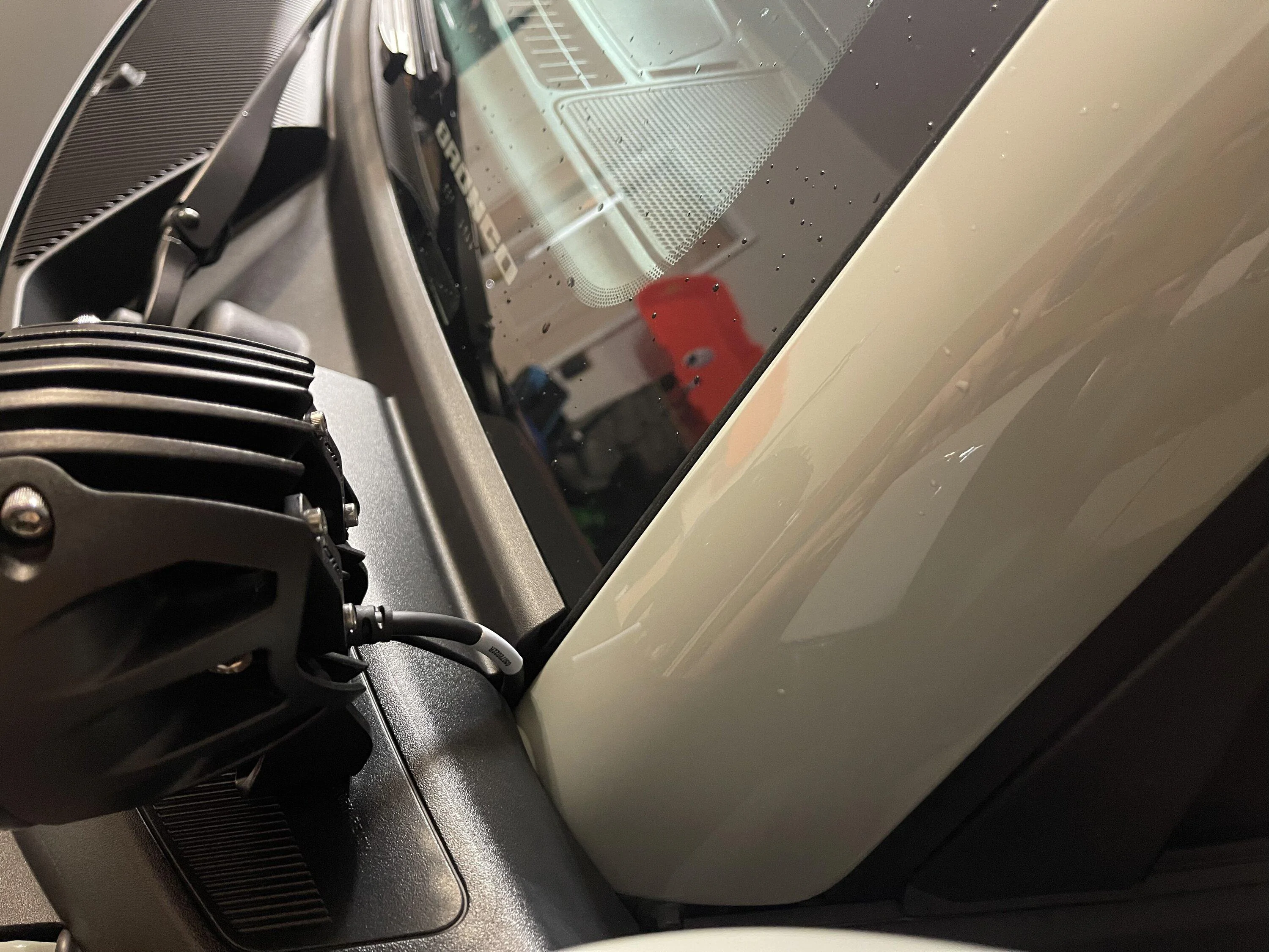 Ford Bronco Pod Lights Wind Noise - Rigid 360 IMG_5767