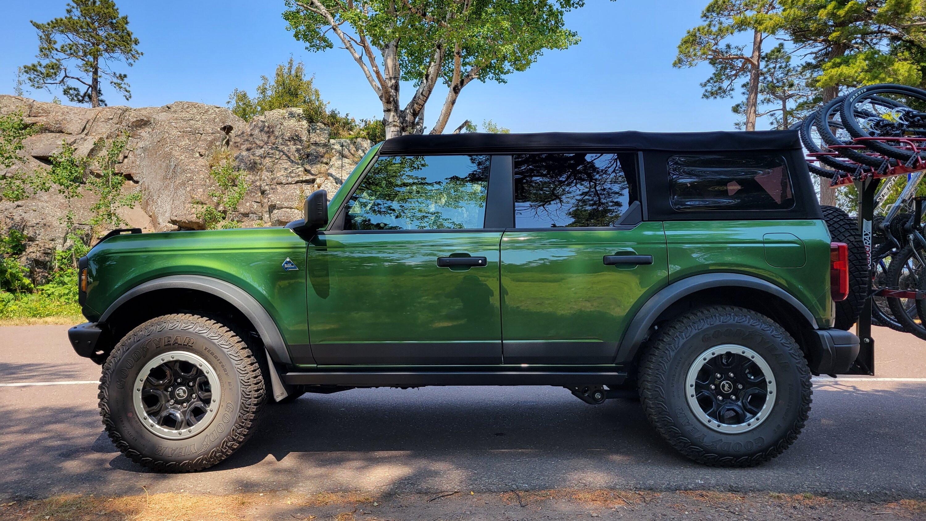 Ford Bronco Rick's 4WD & Outdoors Bronco 52258924581_ca5602339c_o