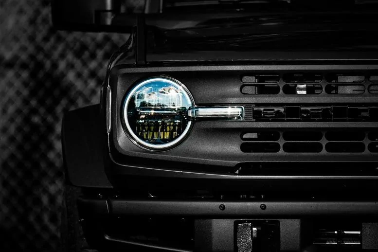 Ford Bronco ERUPTION GREEN Bronco Club Base 3