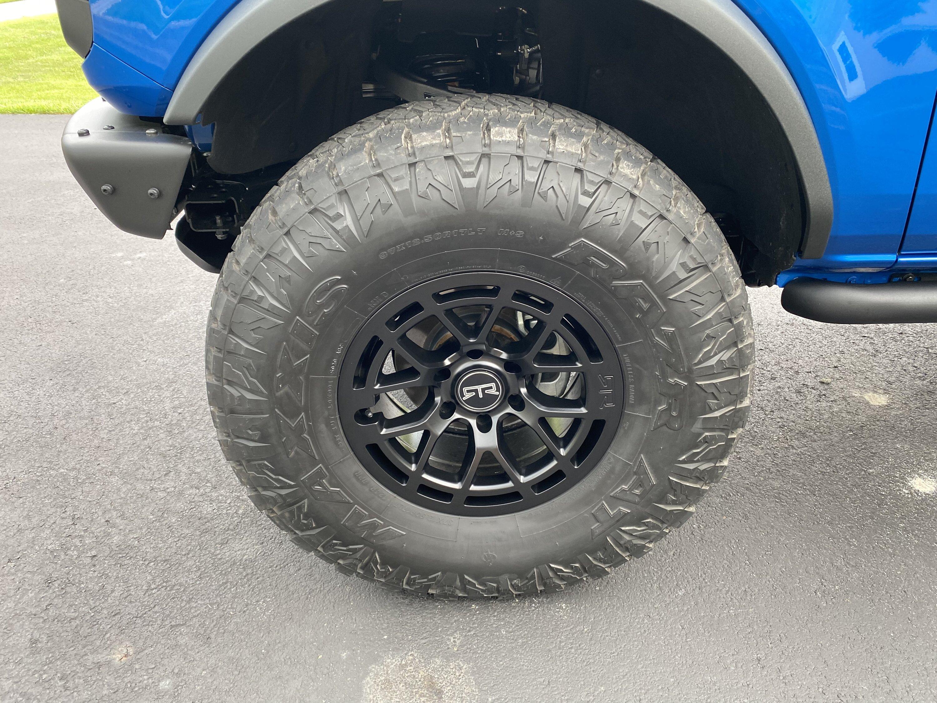 Ford Bronco BaseSquatch on 37’s + 3" lift 0FCE47C3-EFF0-4112-A039-917A9B3EED43