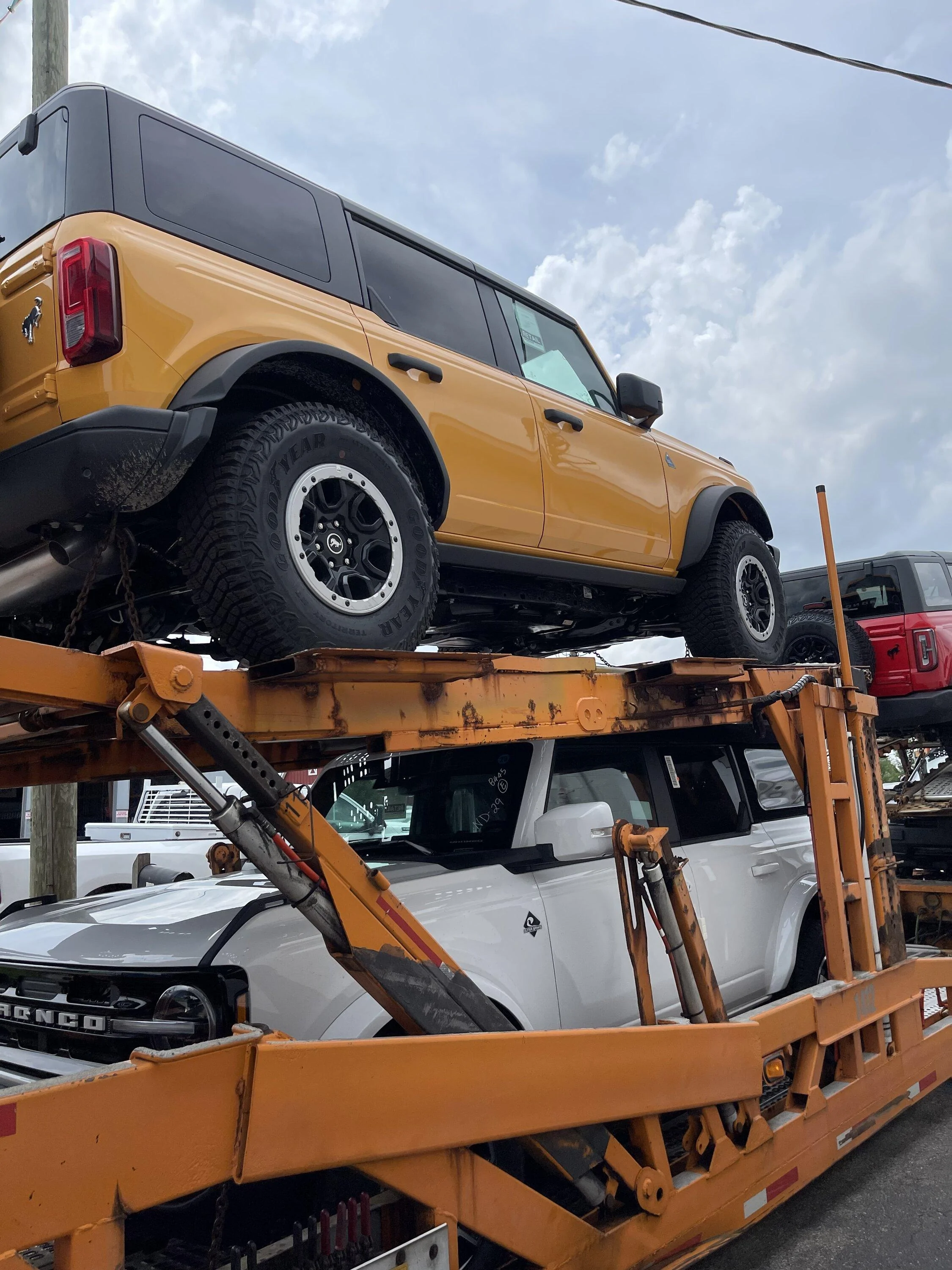 Ford Bronco Ohio delivery A9A8D8CC-00C2-49BD-93DB-A2065418C676