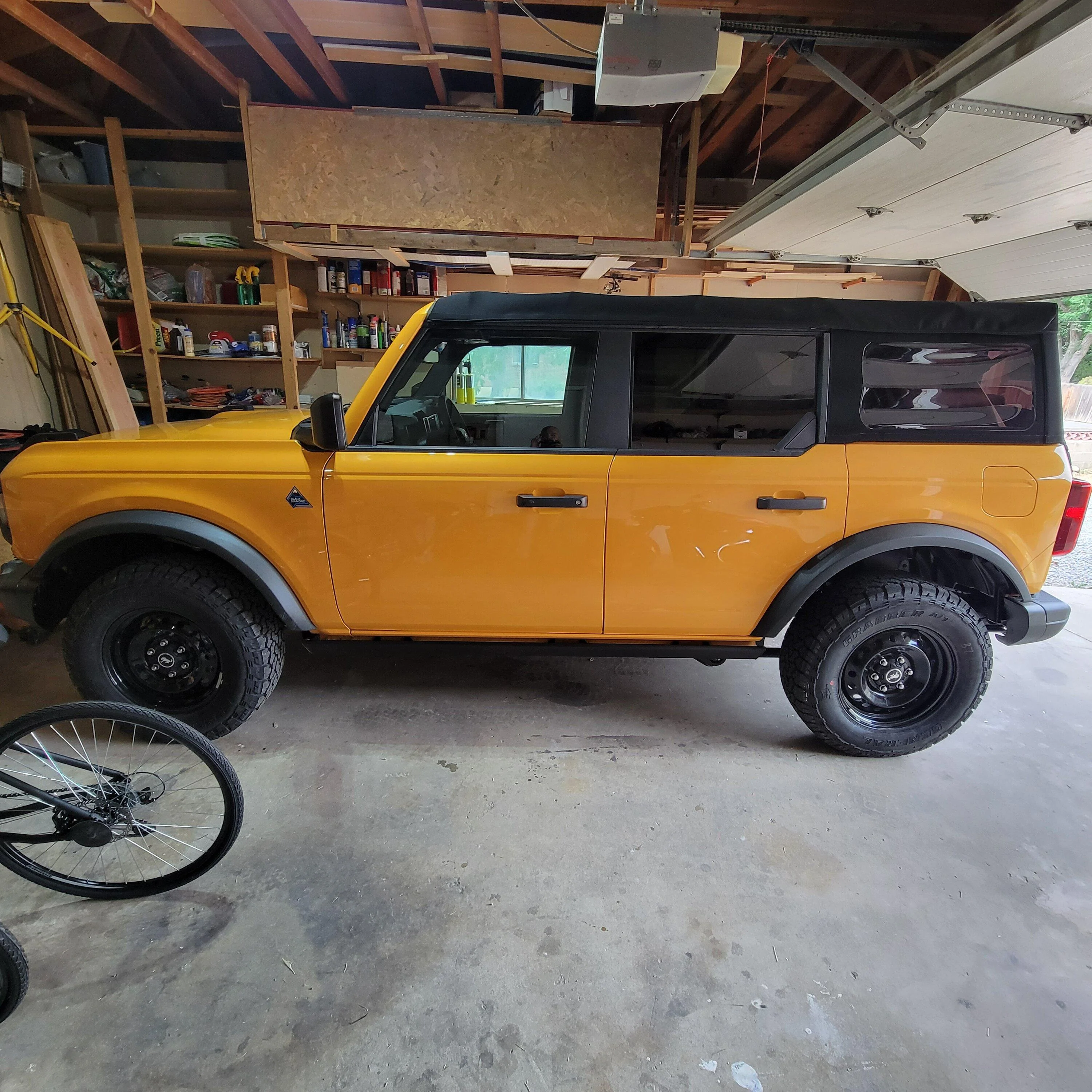 Ford Bronco 2022 cyber orange BD 56k 20220804_173321