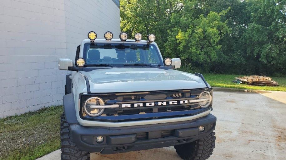 Ford Bronco Windshield Lightbar Mount from GOAT Fabrication 009.JPG