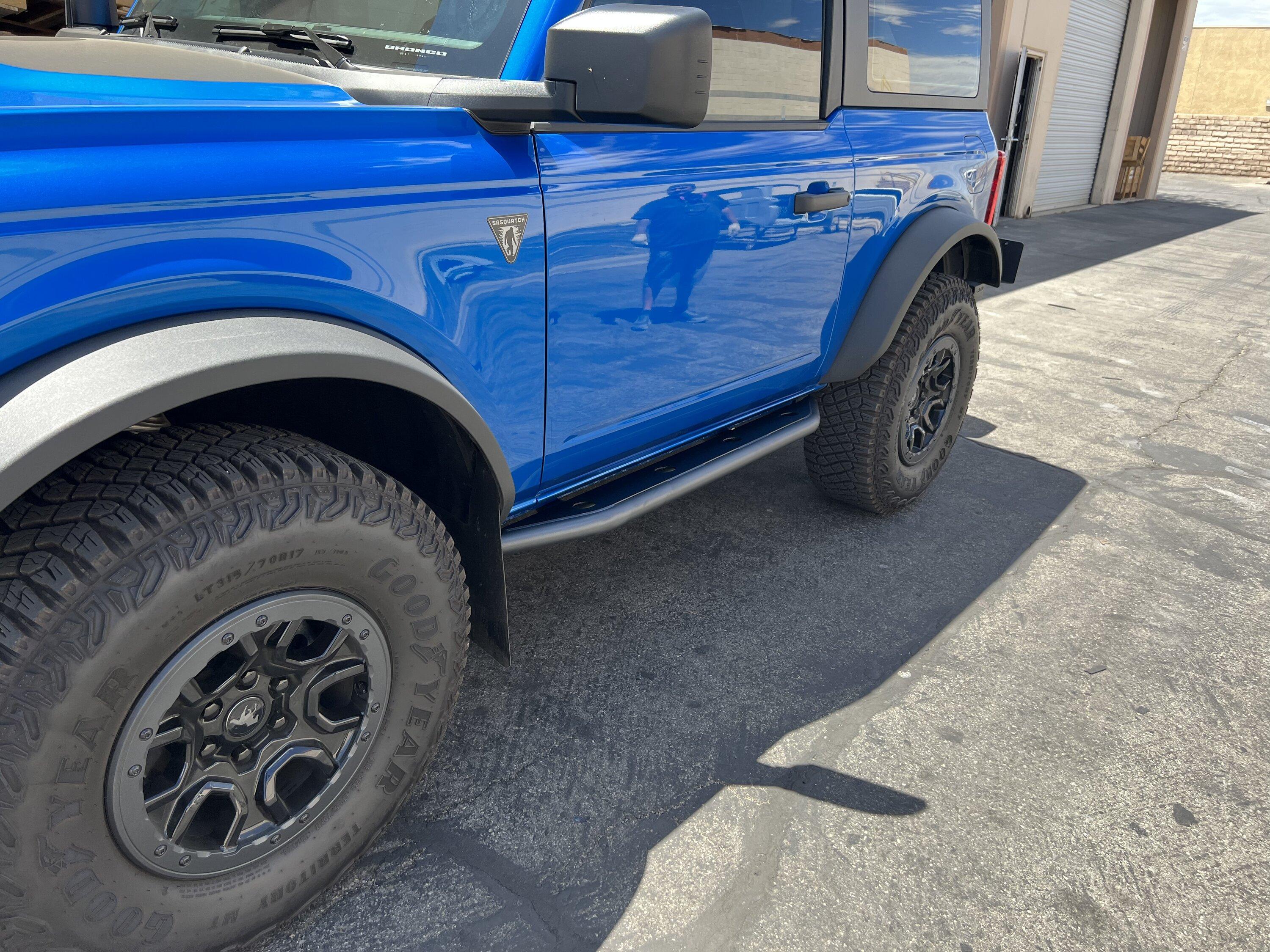 Ford Bronco 2-door desert runner Bronco w/ custom tire carrier 47335DDF-BE47-4F3B-AB8F-A2724A78E62E