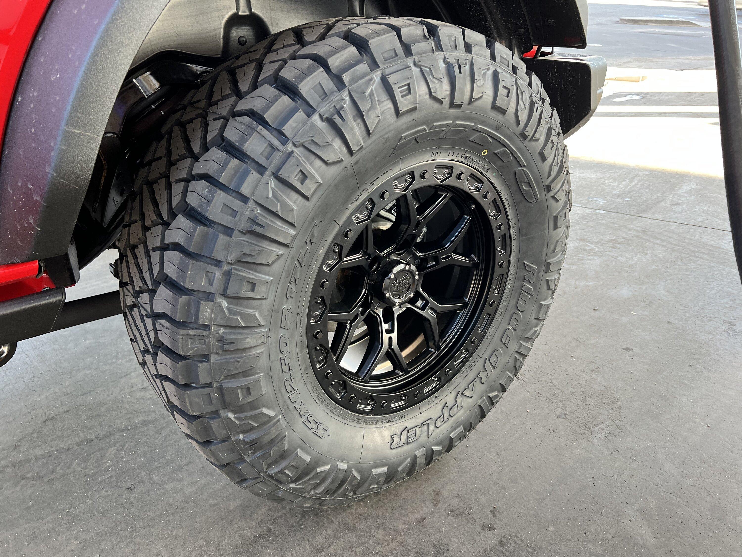 Ford Bronco Granger is more than legit 926A7AD6-AA05-4CCD-AD0B-156064BB39AE