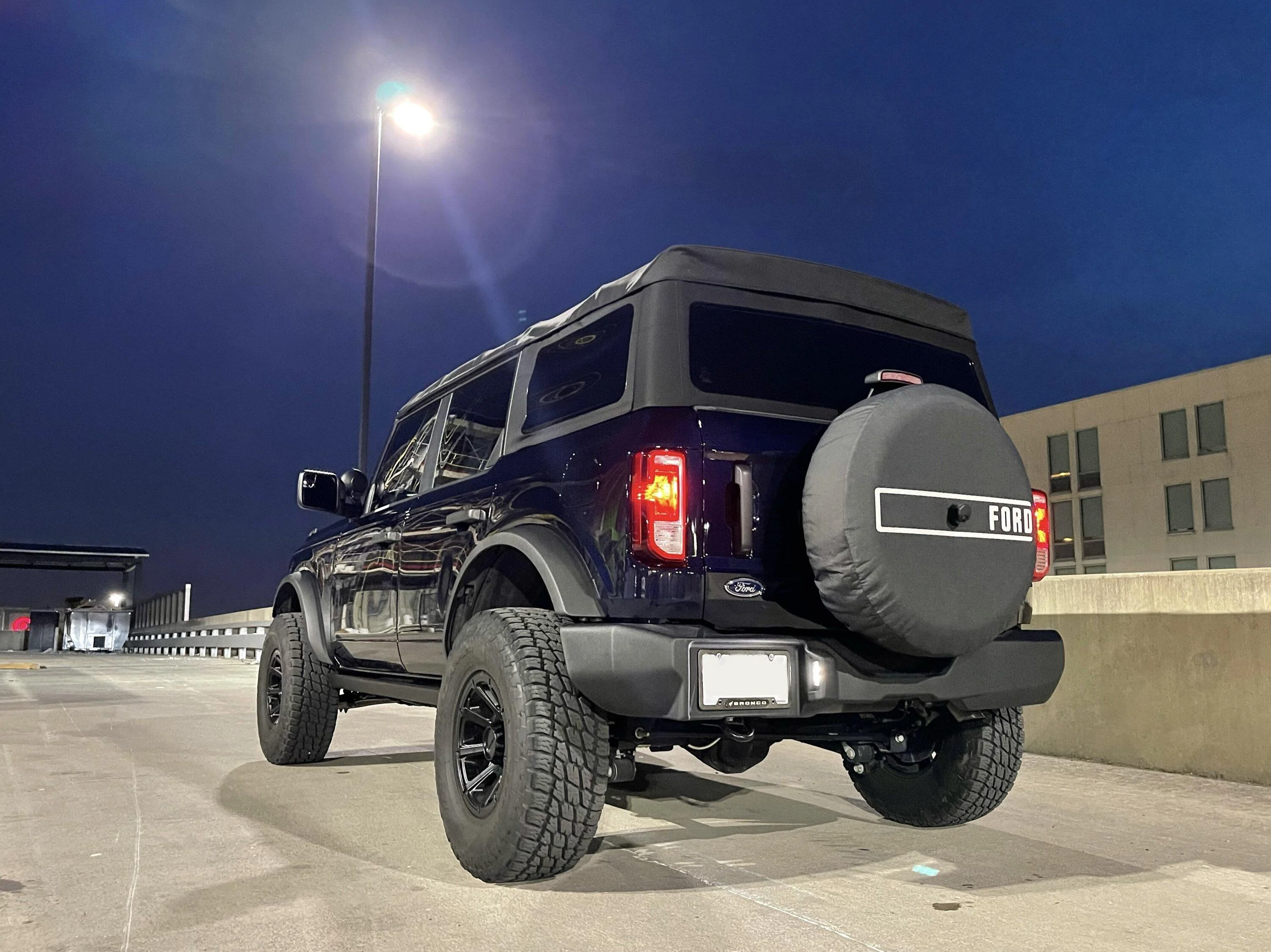 Ford Bronco Antimatter Blue Base Build 769F5973-5A5C-4C1A-A5FC-93C6AE87B02E