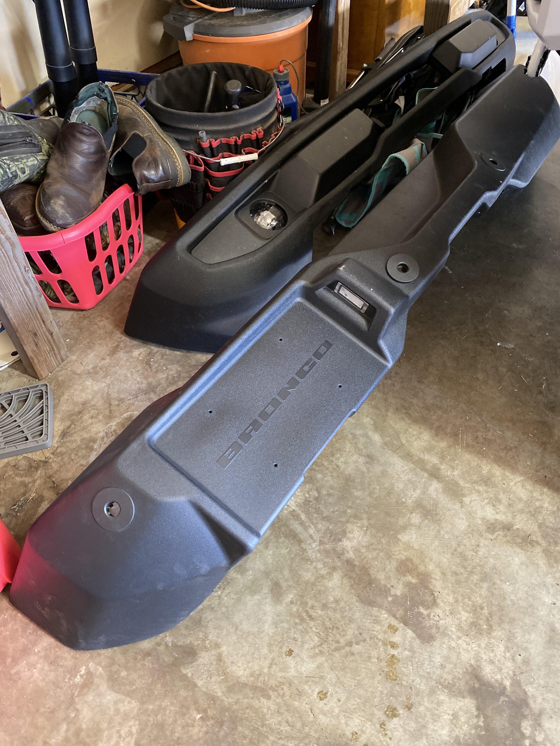 Ford Bronco Big bend front bumper image