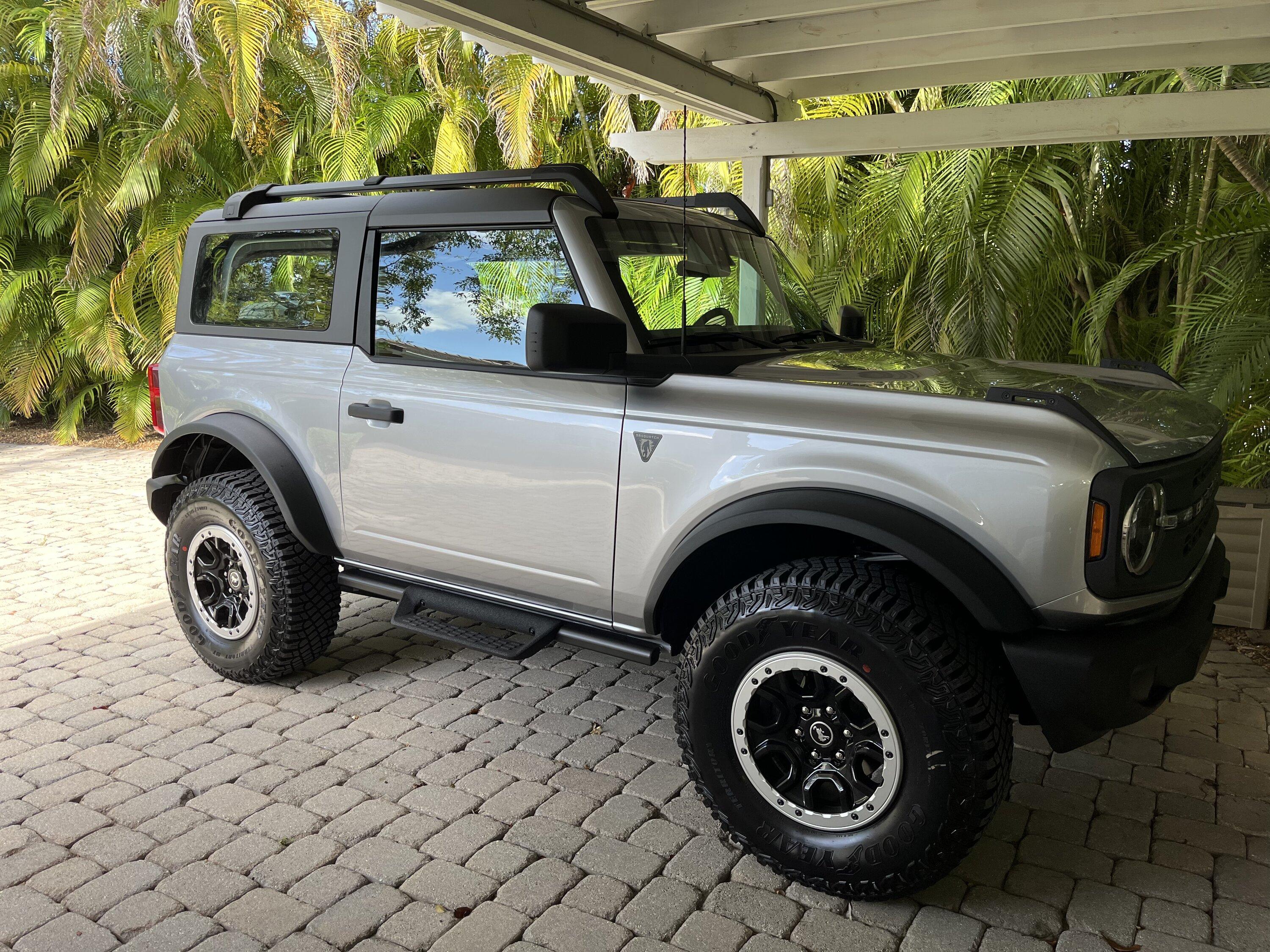 Ford Bronco 06/27/22  Build week group AA519905-42A2-4F8C-BDF2-8FDCAA02E296