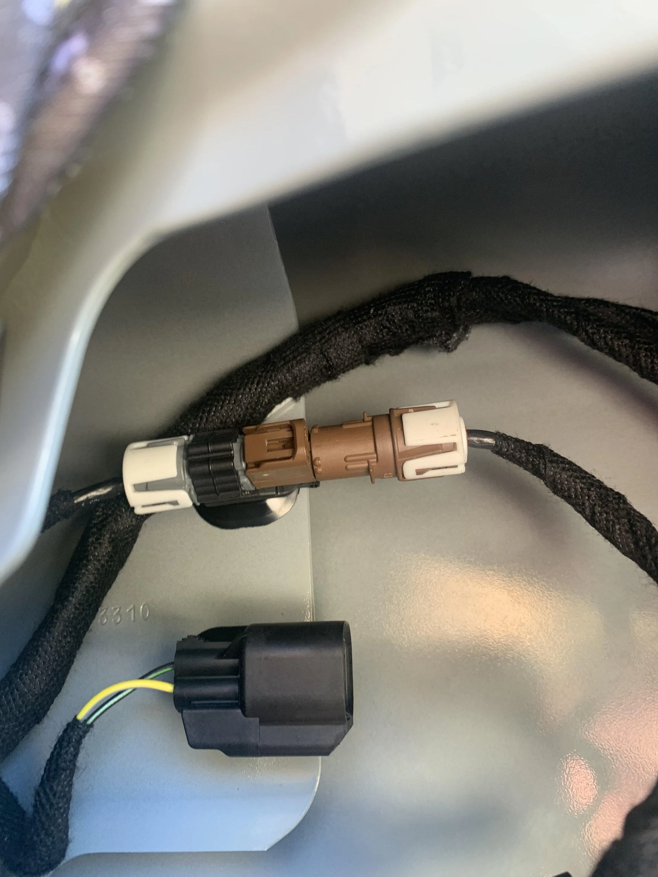 Ford Bronco Need help installing Rough country tailgate support A6495C89-601D-4BAC-BEDC-91C196D1636E