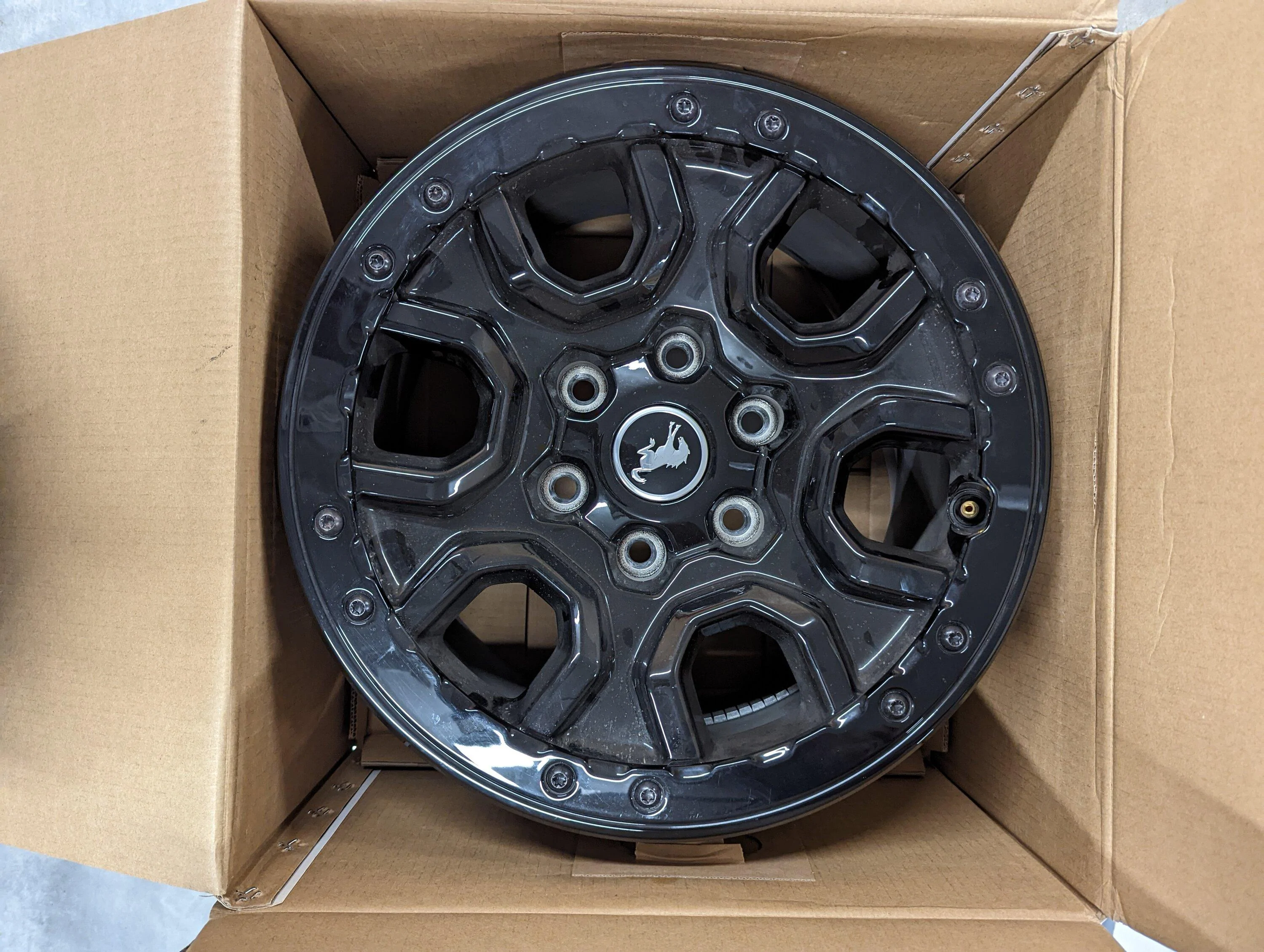 Ford Bronco 2022 Wildtrak Sasquatch Wheels 83C0A368-938C-4521-91D0-78636778CCFB