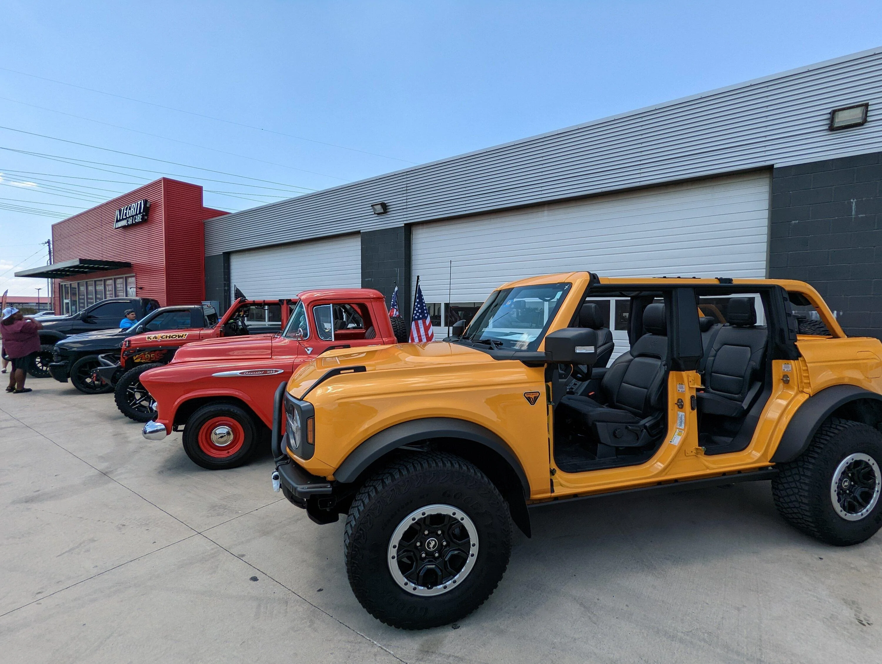 Ford Bronco What did you do TO / WITH your Bronco today? 👨🏻‍🔧🧰🚿🛠 PXL_20220806_174336913