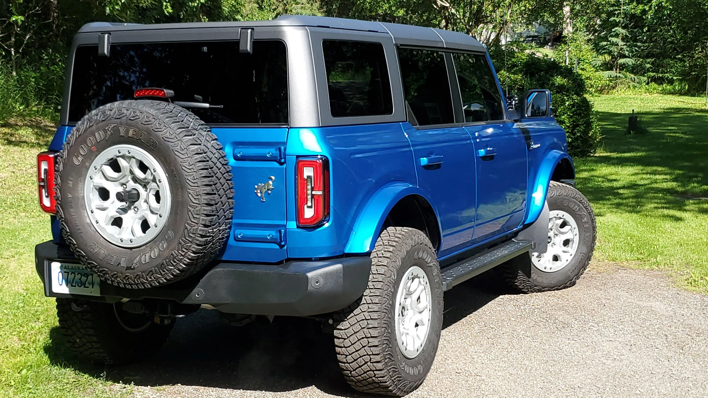 Ford Bronco Mud Flaps -- install all 4 or just the fronts? 20220611_172404
