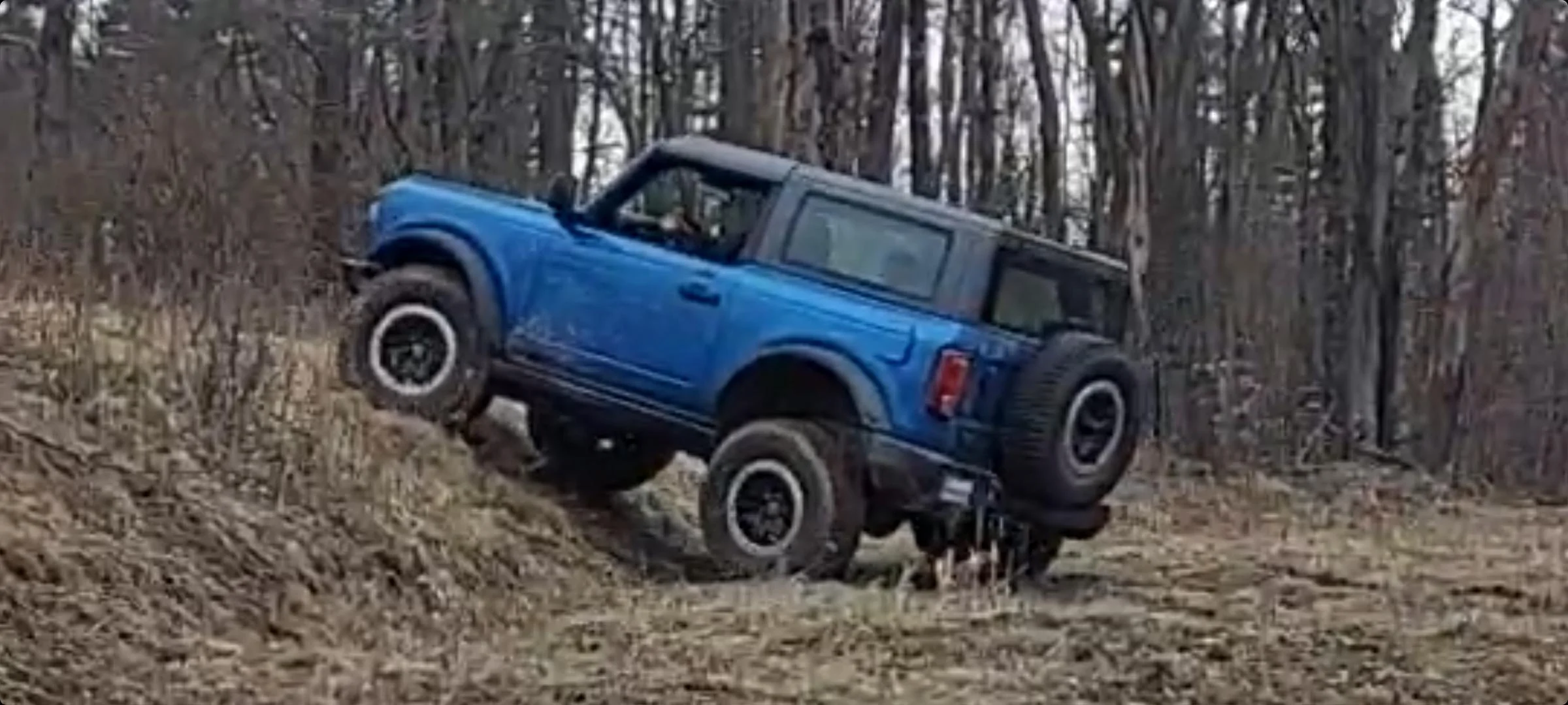 Ford Bronco Bronco Woody Screenshot_20220418-105930_Gallery