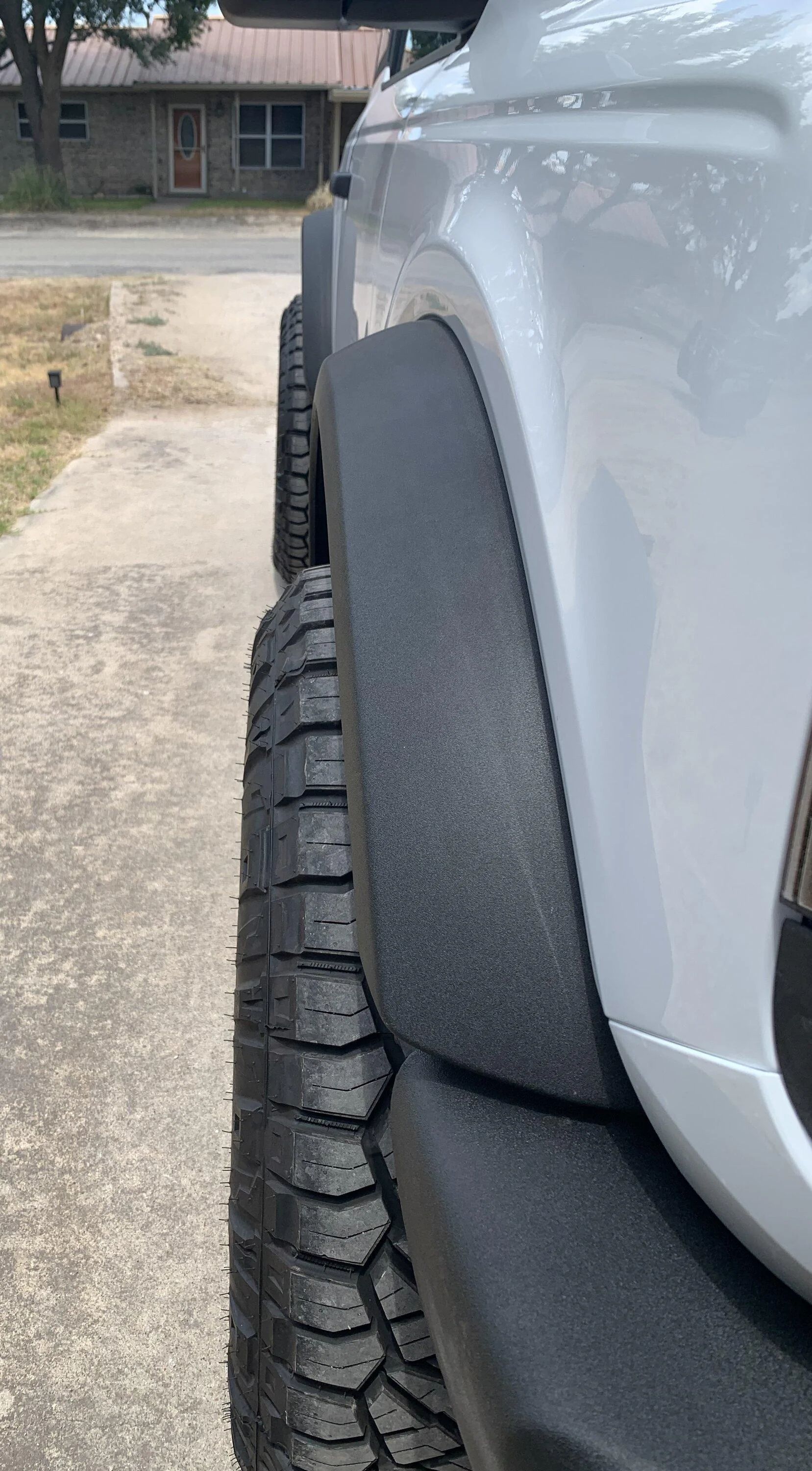 Ford Bronco Show us your installed wheel / tire upgrades here! (Pics) IMG_7398