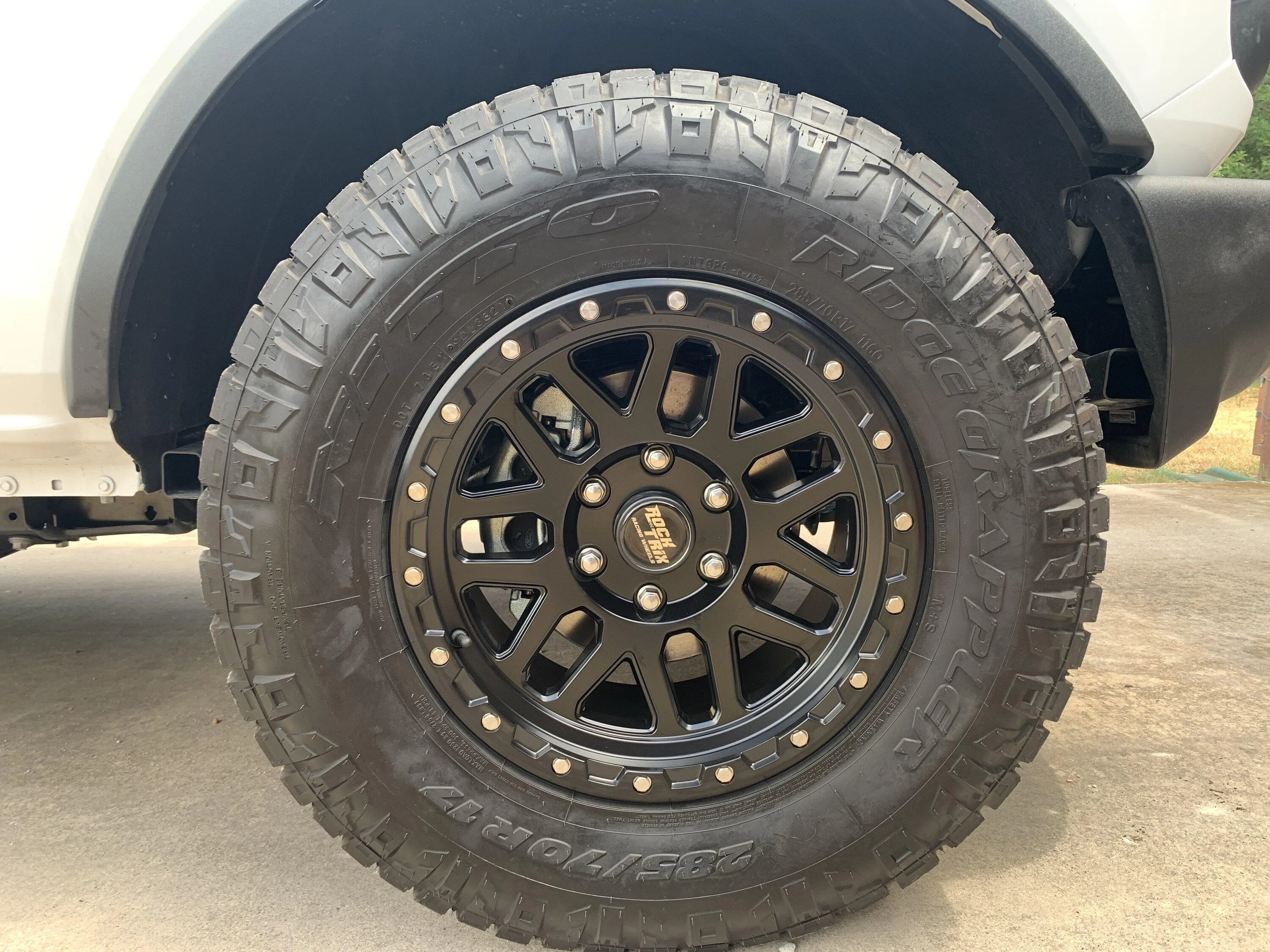 Ford Bronco Show us your installed wheel / tire upgrades here! (Pics) IMG_7402