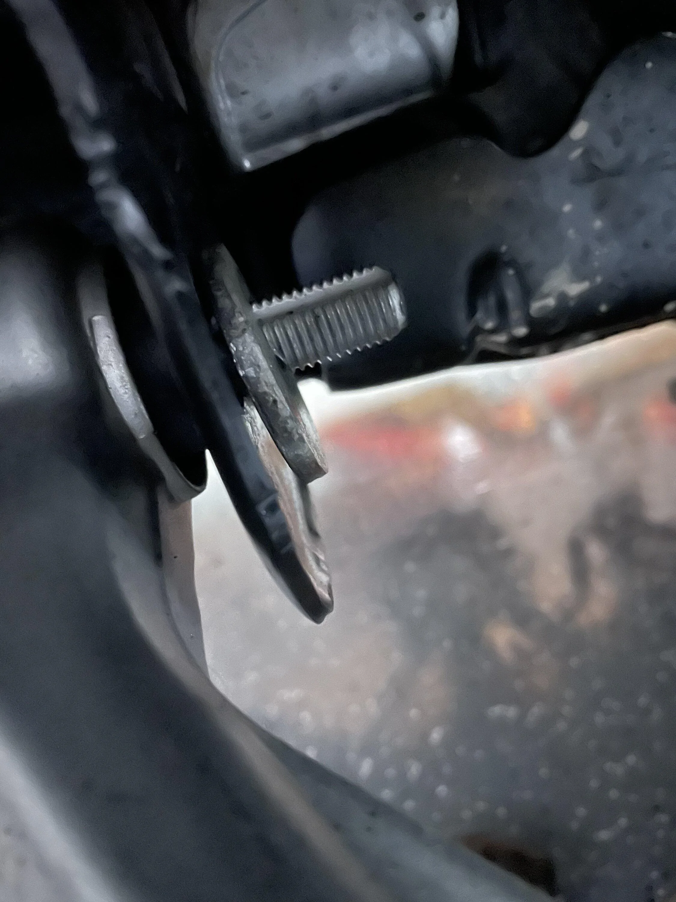Ford Bronco Help- can't remove front lower control arm cam bolts BFC23EEF-0395-4B41-B212-6F57E9E8C449