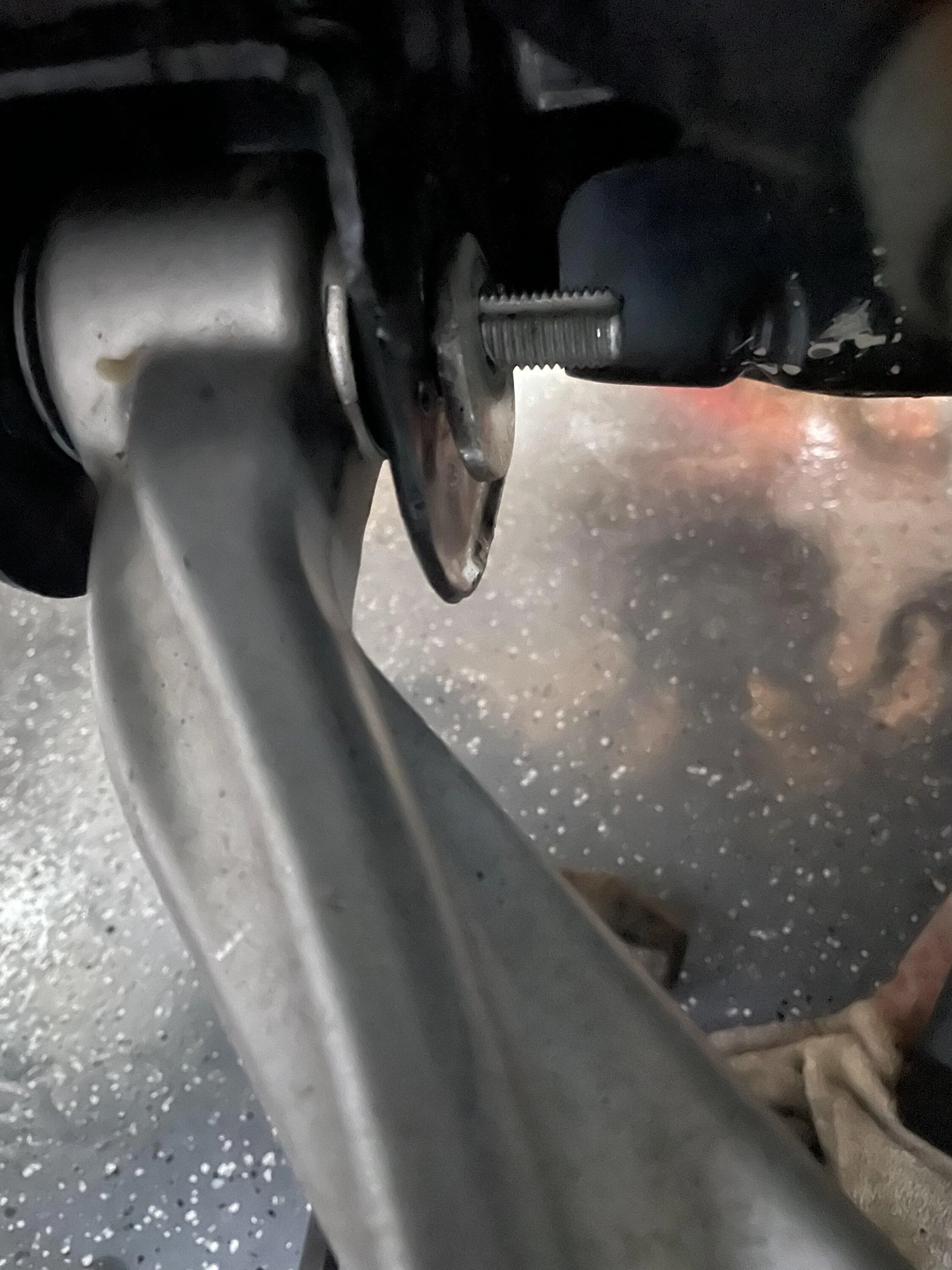 Ford Bronco Help- can't remove front lower control arm cam bolts 5F494751-9341-43C1-B32D-725DA05F0118
