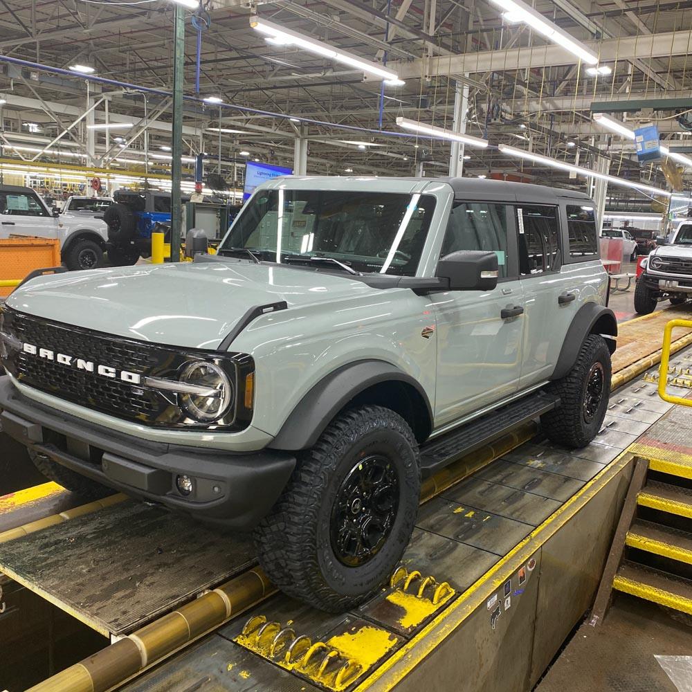Ford Bronco 6/20/22 Build Week Group Bronco-pic