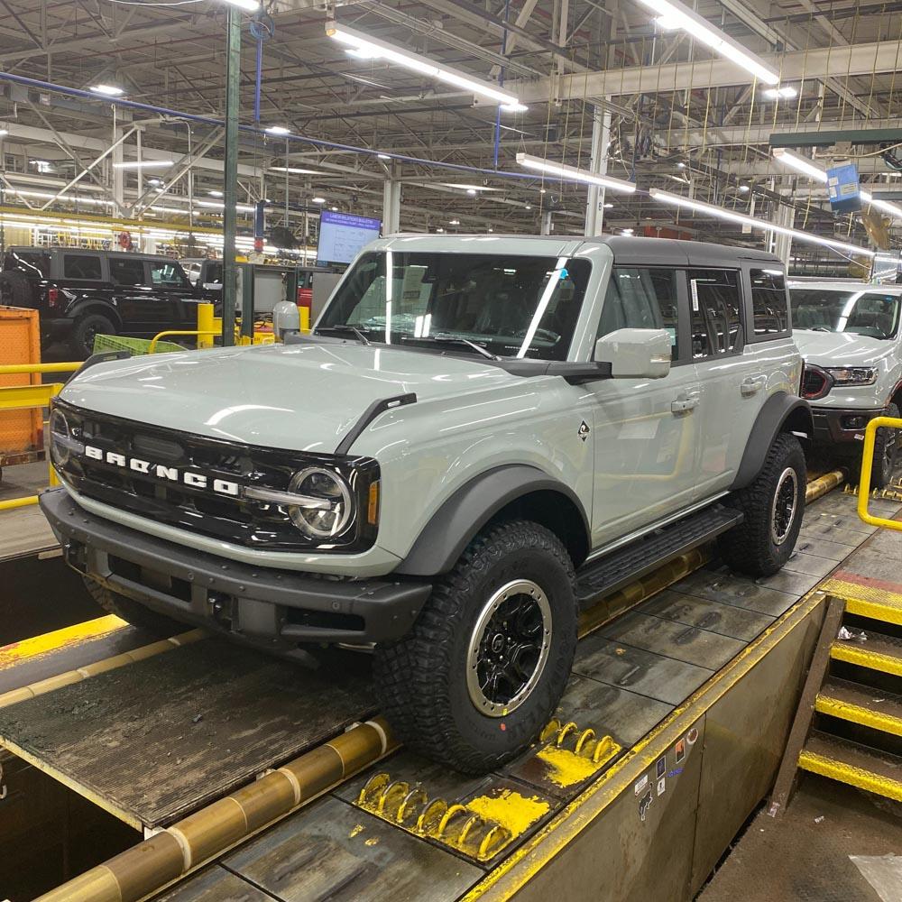 Ford Bronco 8/1/22 Build Week Group image