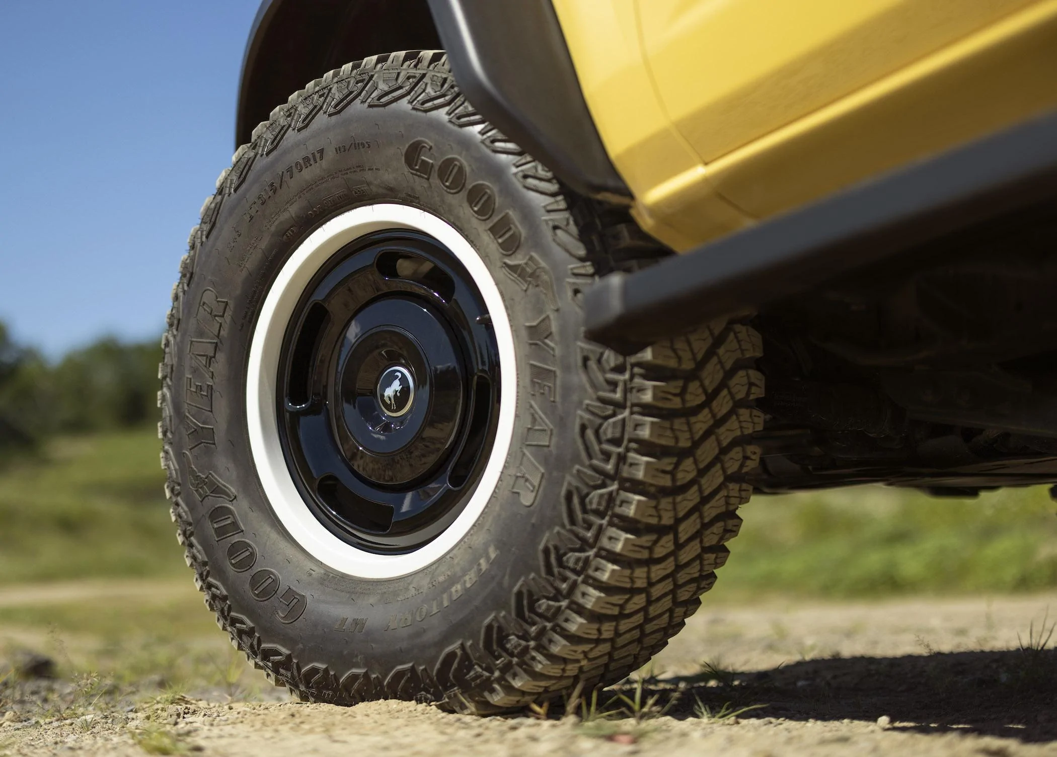 Ford Bronco 2023 Bronco Heritage Edition Revealed! 1,966 Heritage Limited Edition (Badlands) Units to be Produced. Unlimited (Big Bend) Heritage Editions 2023 Bronco Heritage Limited Edition_Yellowstone_Metallic_05