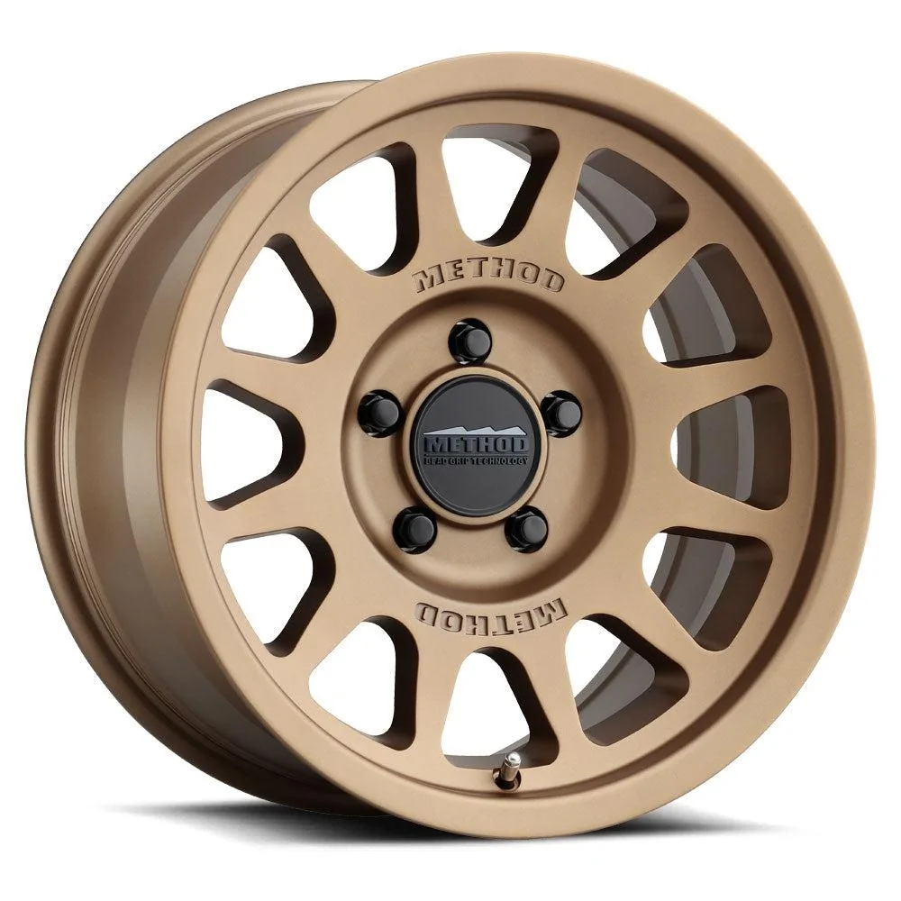 Ford Bronco Bronze Wheel Photo Gallery 7A501E57-7634-4E64-94C2-97254508D87F