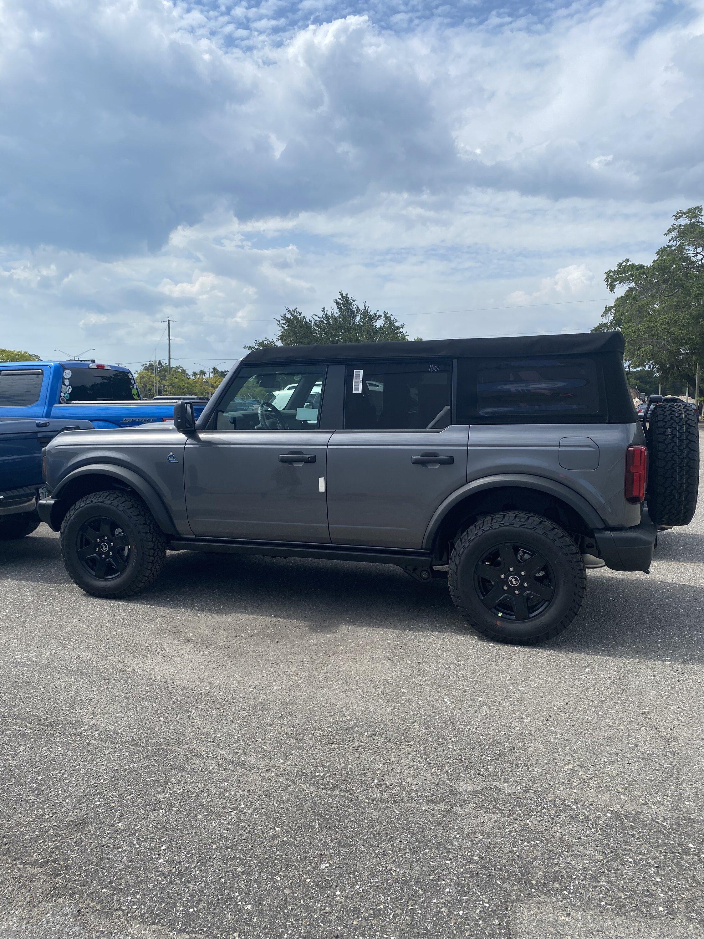 Ford Bronco Post your BEFORE & AFTER! 619E619A-0D71-4EE6-BE72-EB1CF7C92C73
