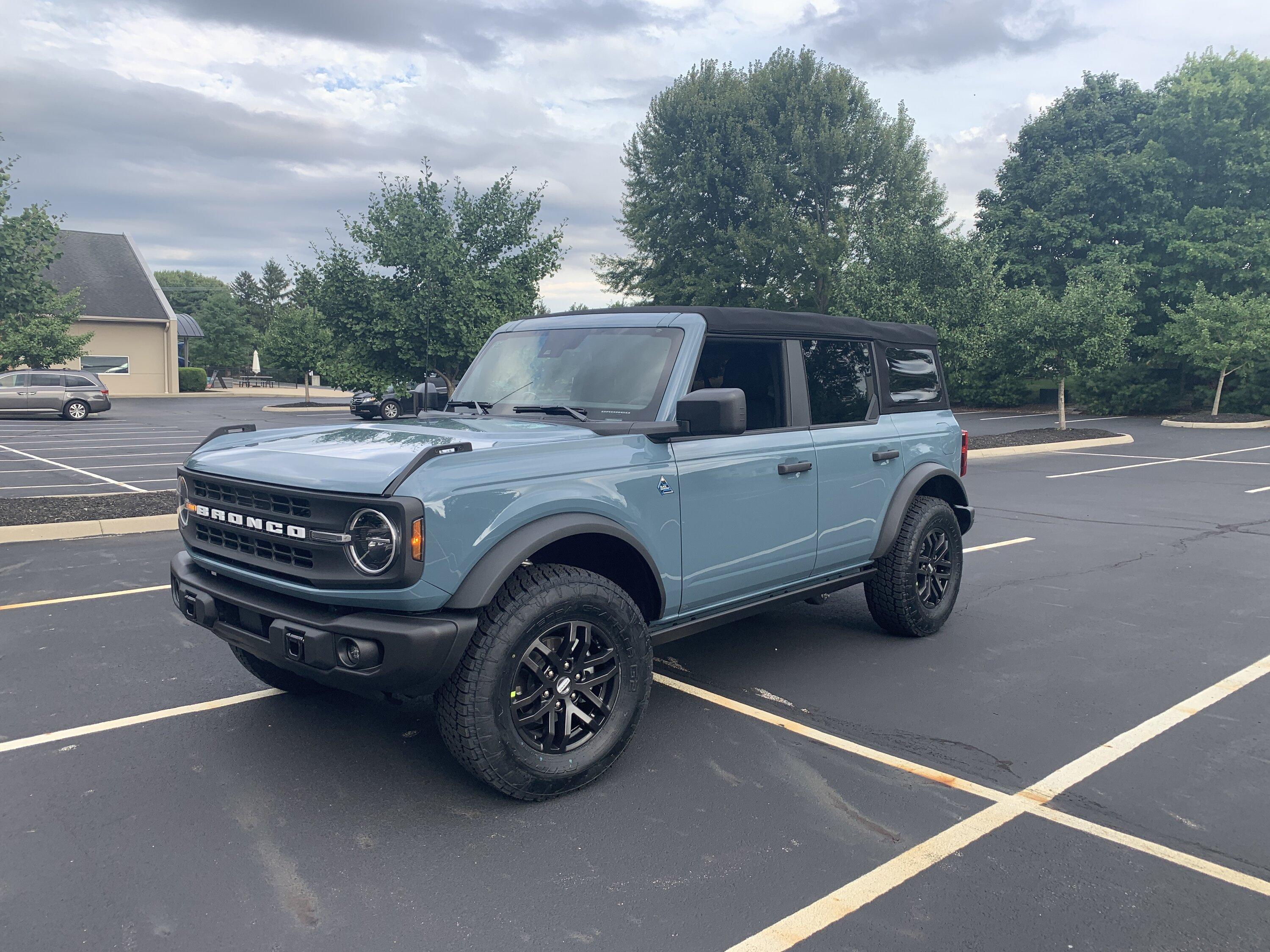 Ford Bronco Ultimate Black Diamond Non-Sasquatch pics thread 473D7DA6-45FB-4861-8EFE-3D57206C9E4E