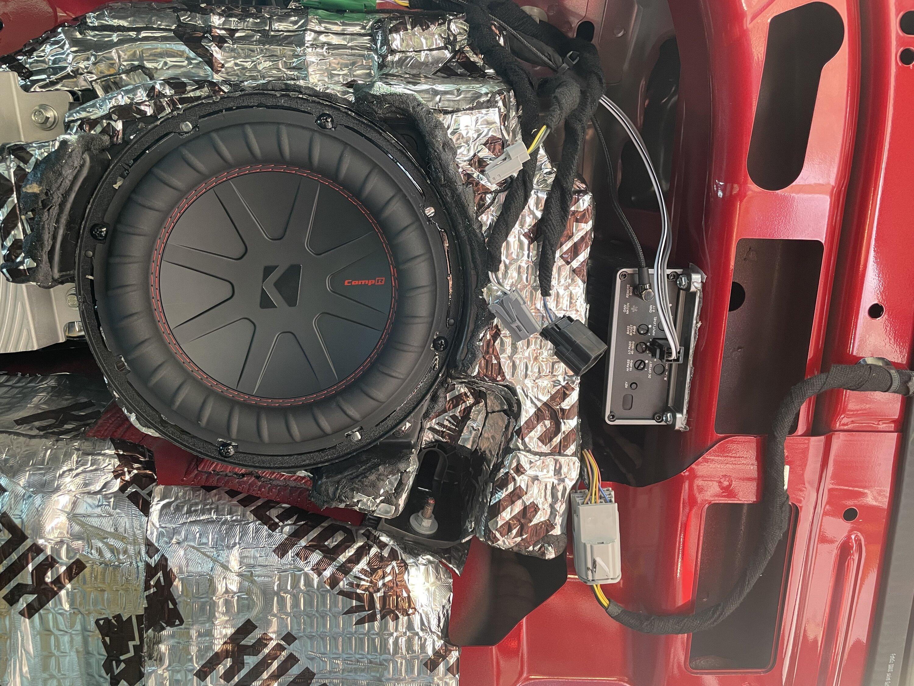 Ford Bronco Where is everyone mounting their aftermarket amps? 1660359741338