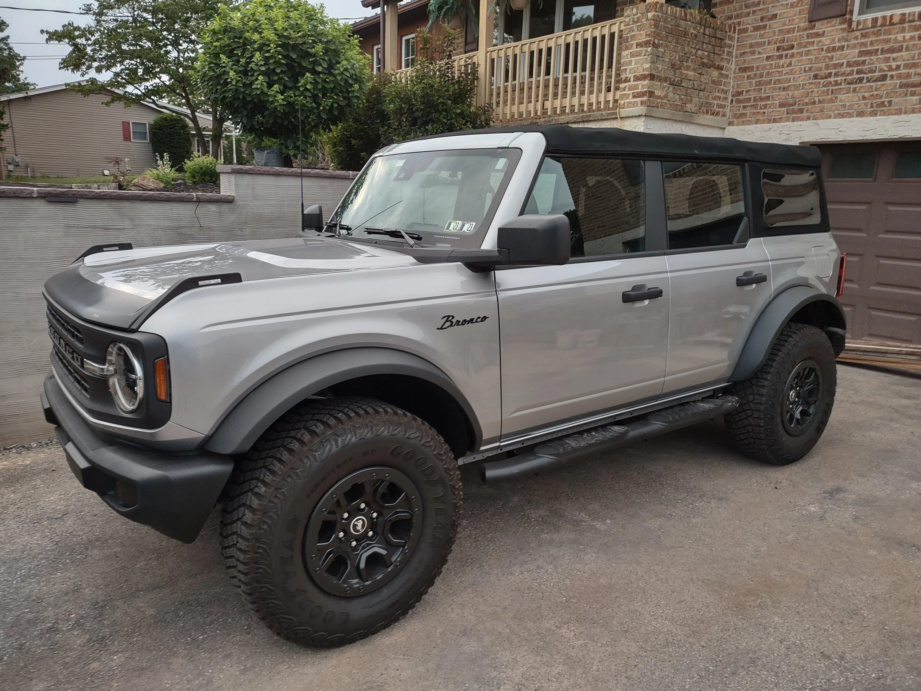 Ford Bronco {thread} {filename}