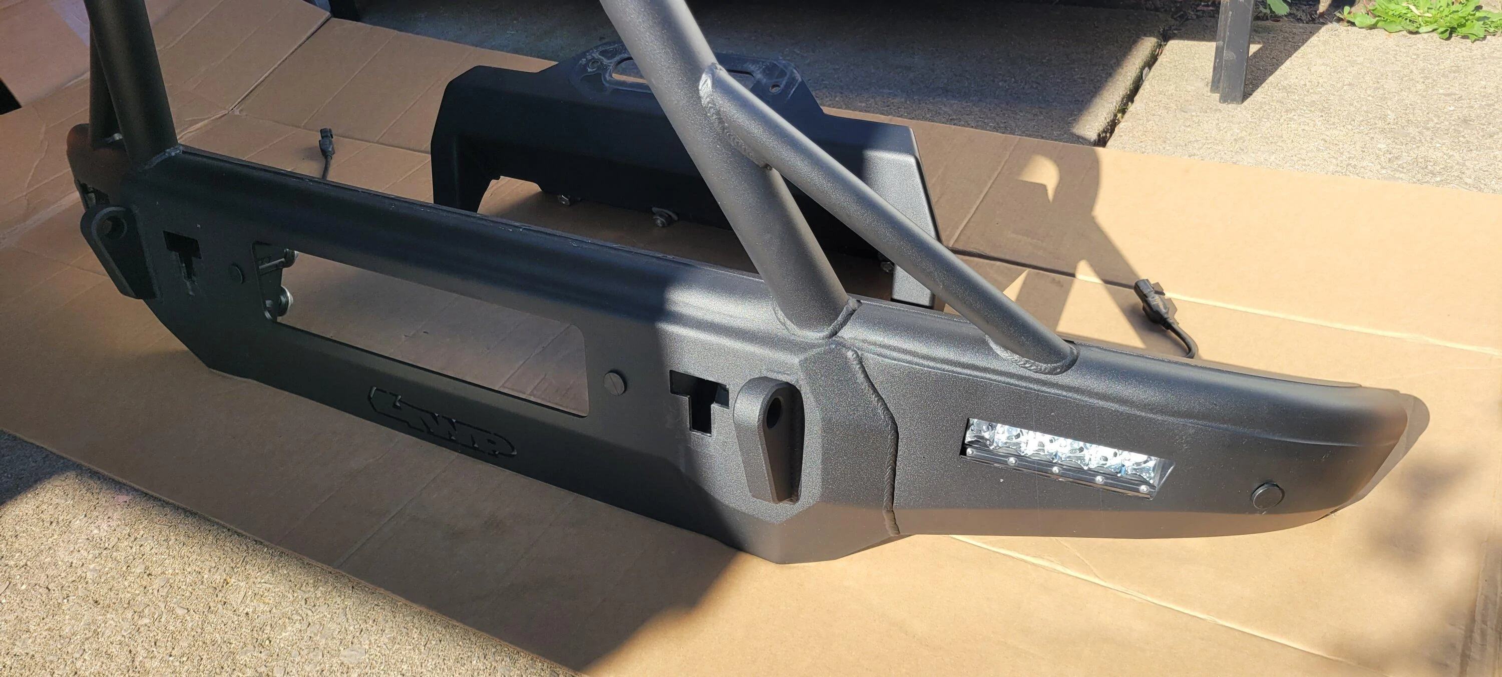 Ford Bronco 4wp front bumper & winch mount 20220813_095213