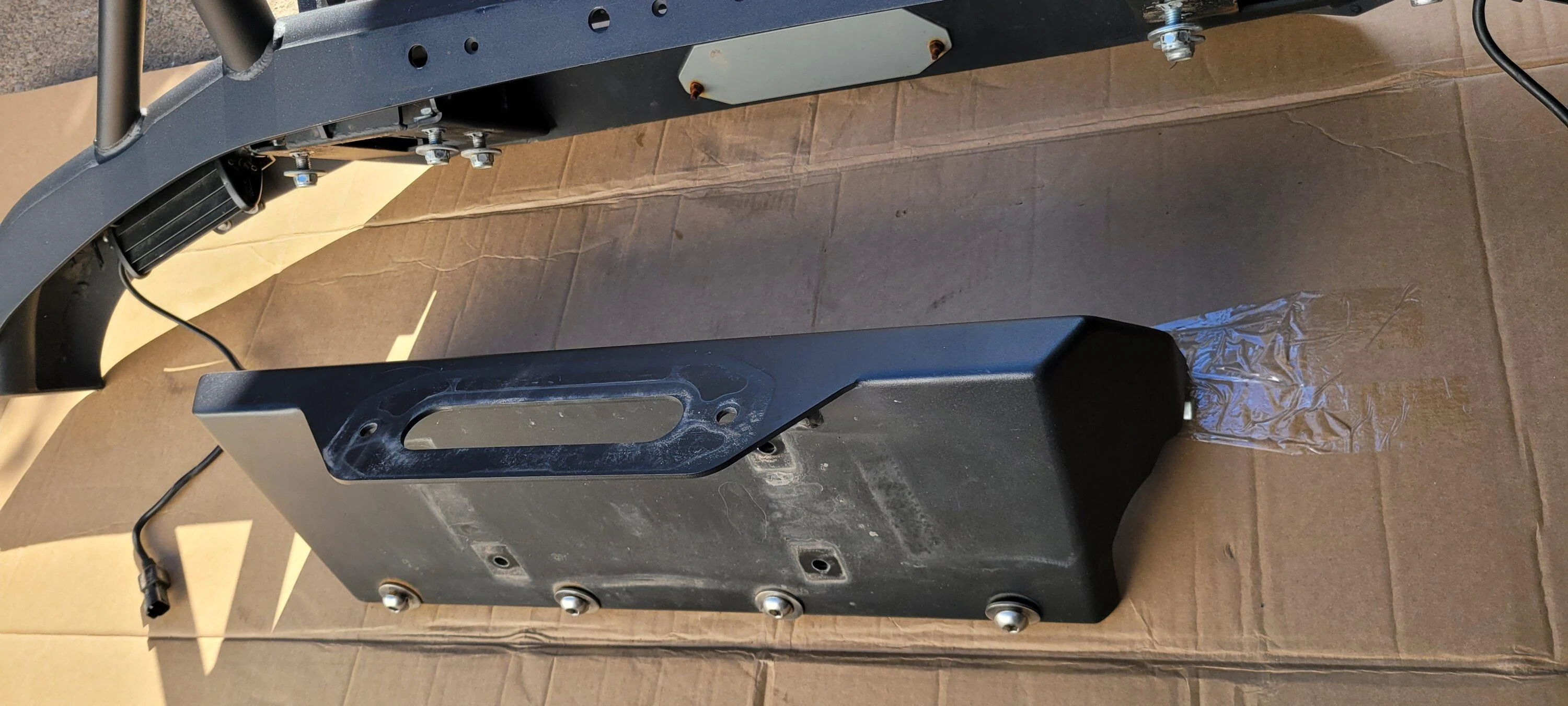 Ford Bronco 4wp front bumper & winch mount 20220813_095152