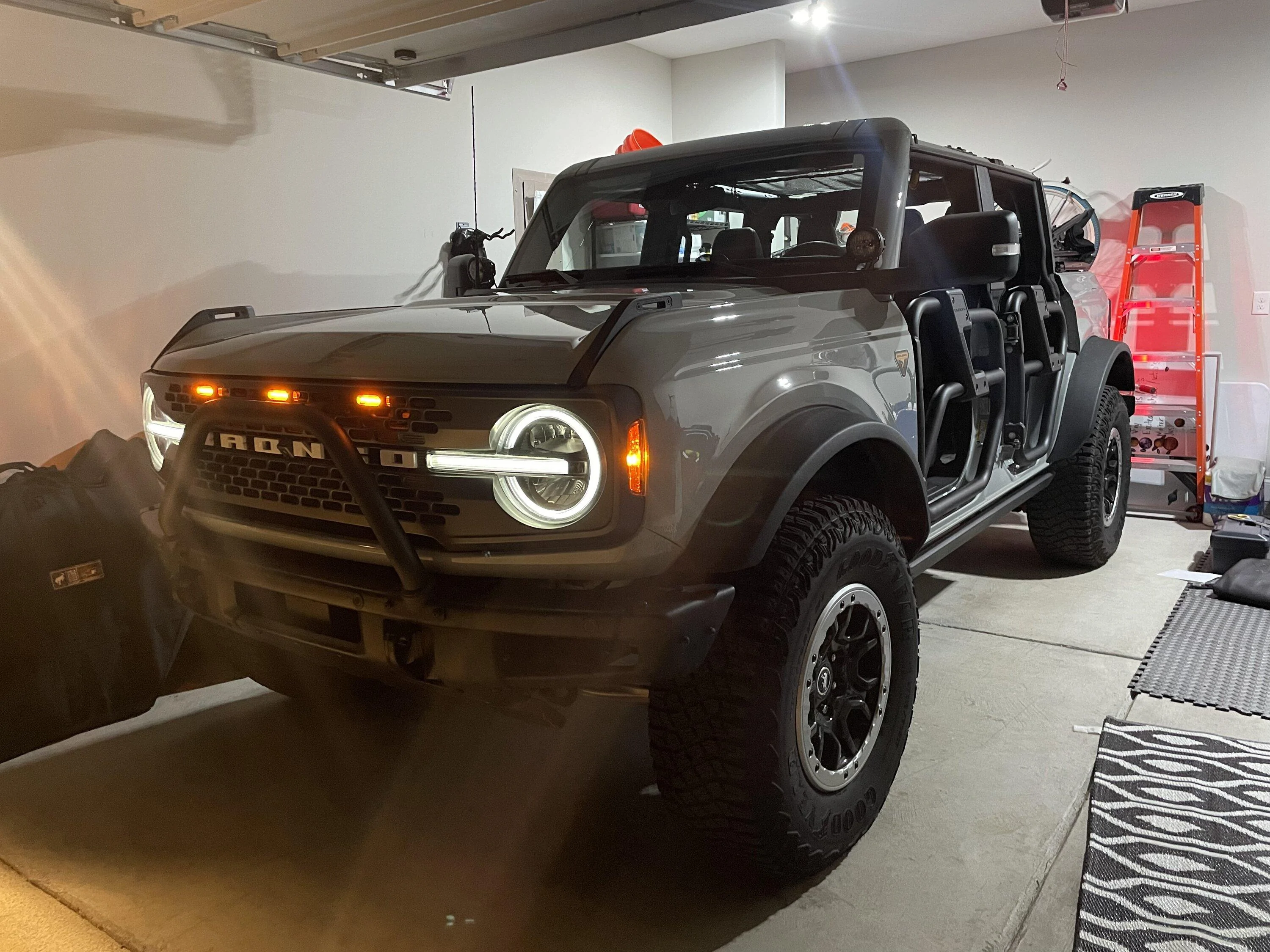 Ford Bronco Does the 4dr Tube Door box fit? 60F840F6-2CC3-4E92-B56F-1521FEB567BD