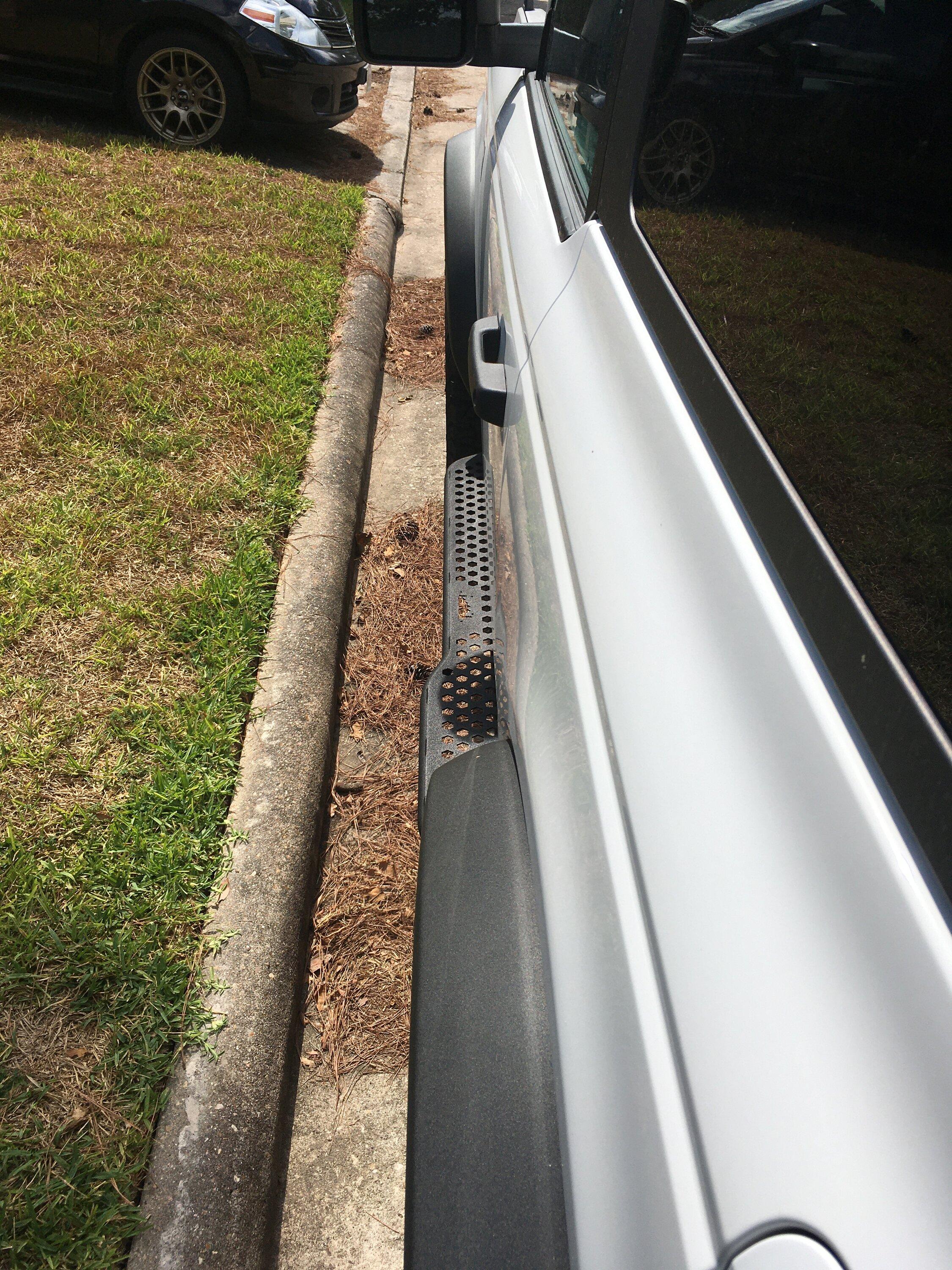 Ford Bronco 2 DOOR - steps vs running boards IMG_6358.JPG