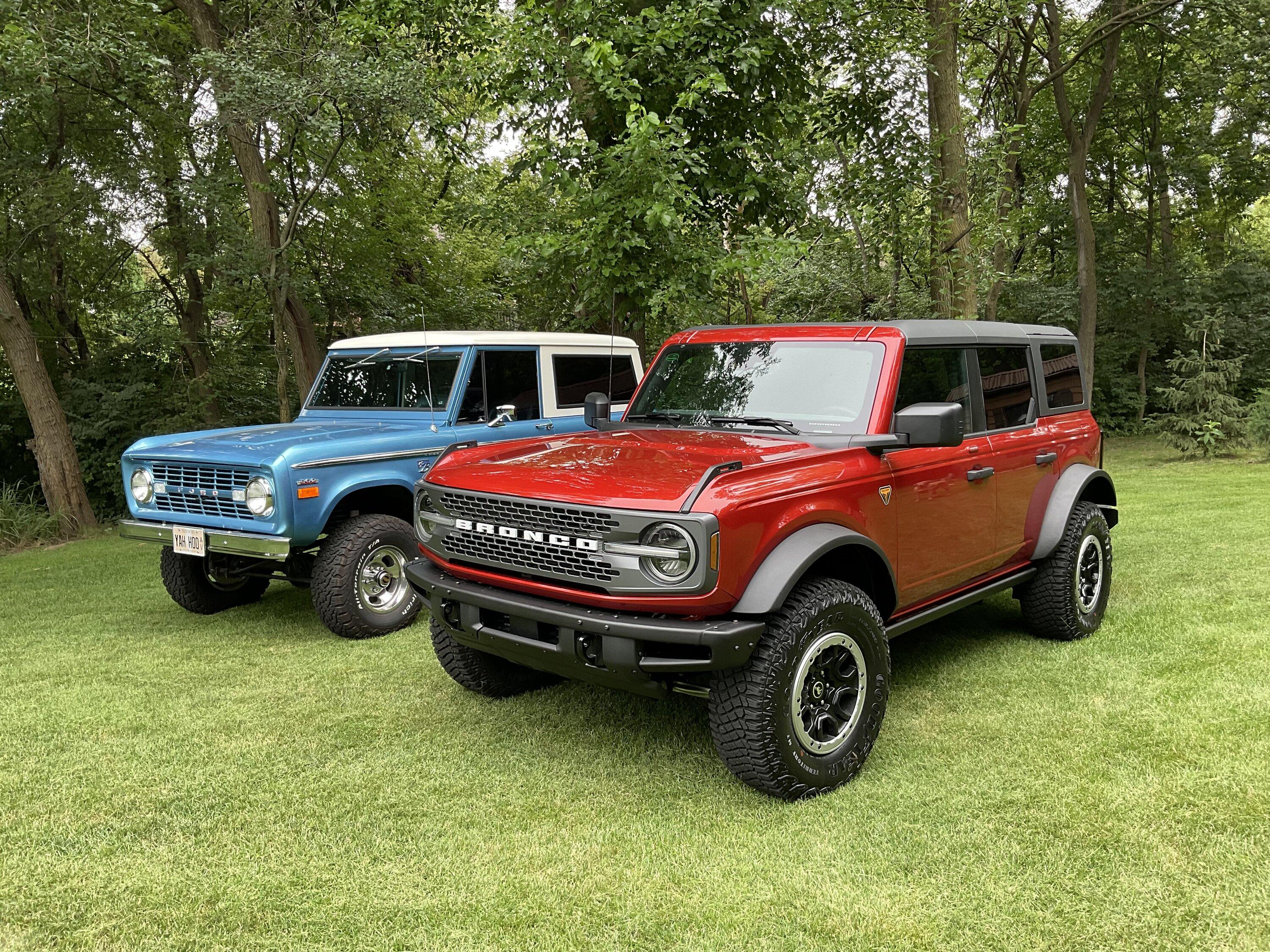 Ford Bronco The old and the new D98BABAF-1FA7-49F7-BC34-EF2F6B43B77F