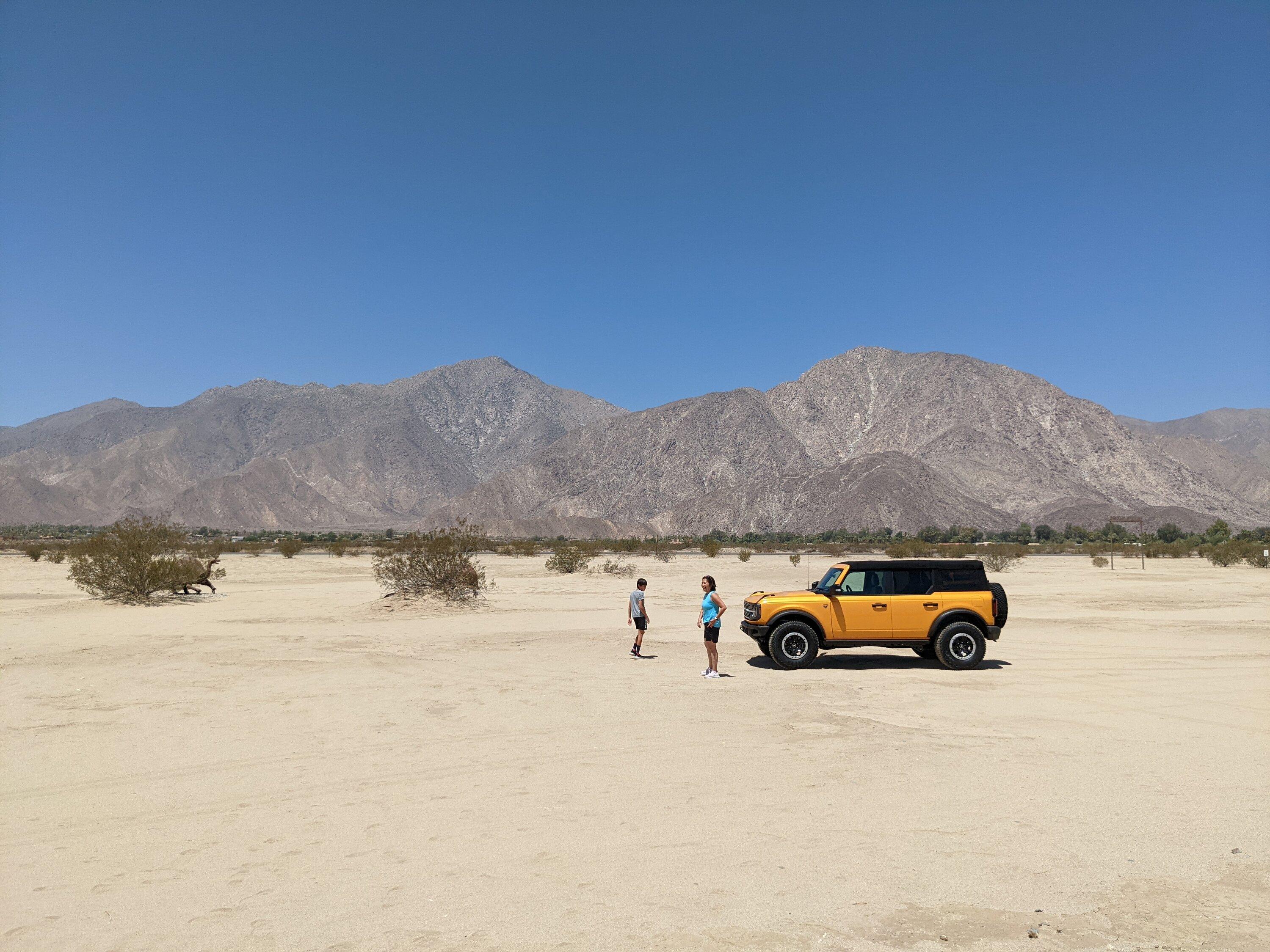 Ford Bronco Weird Request - Eruption Green & Cyber Orange side-by-side pics? PXL_20220615_183517598