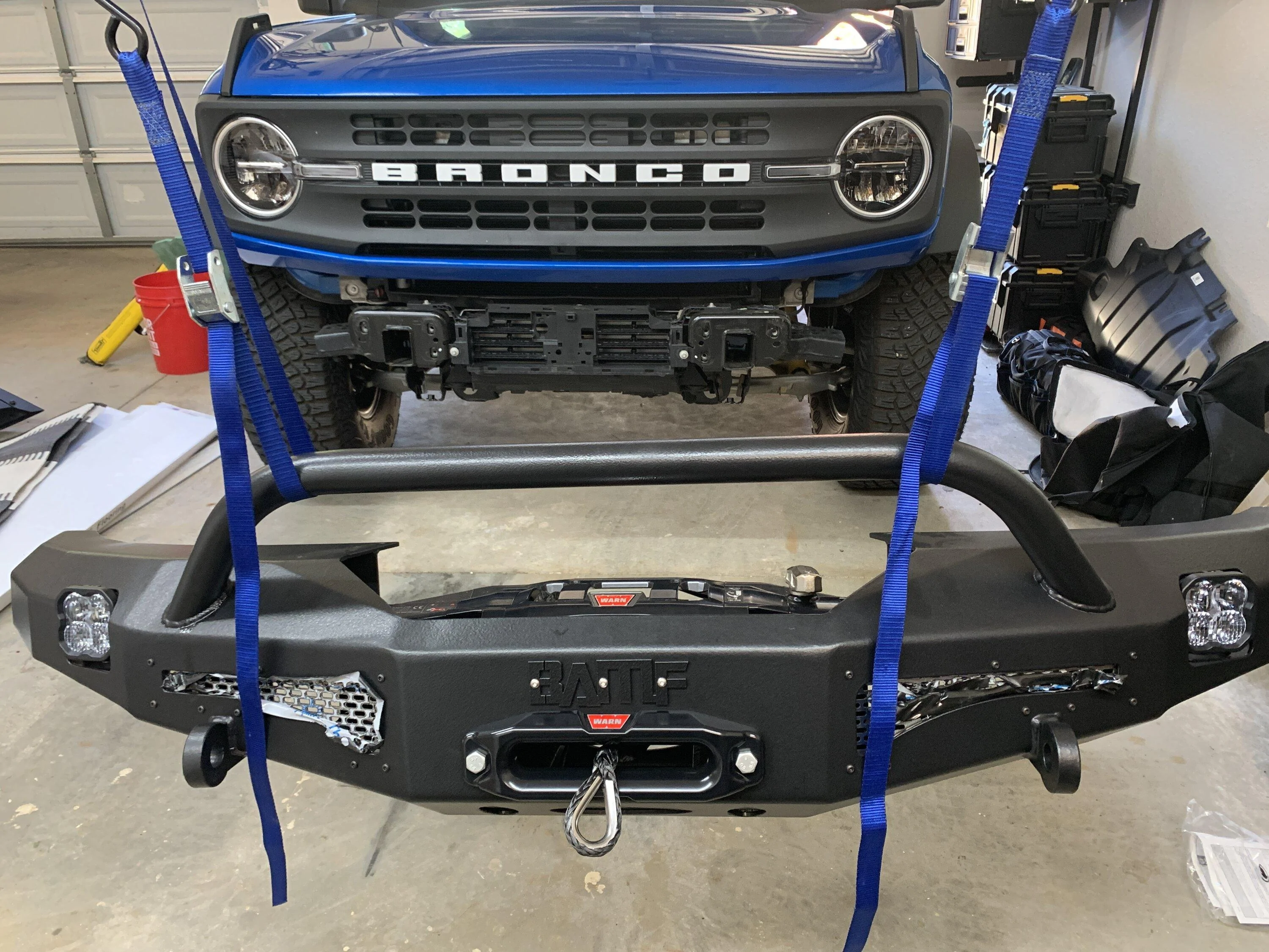 Ford Bronco BAMF Tailgate reinforcement 7F97A0B5-65E6-4D0F-BF43-8924AA04B66E