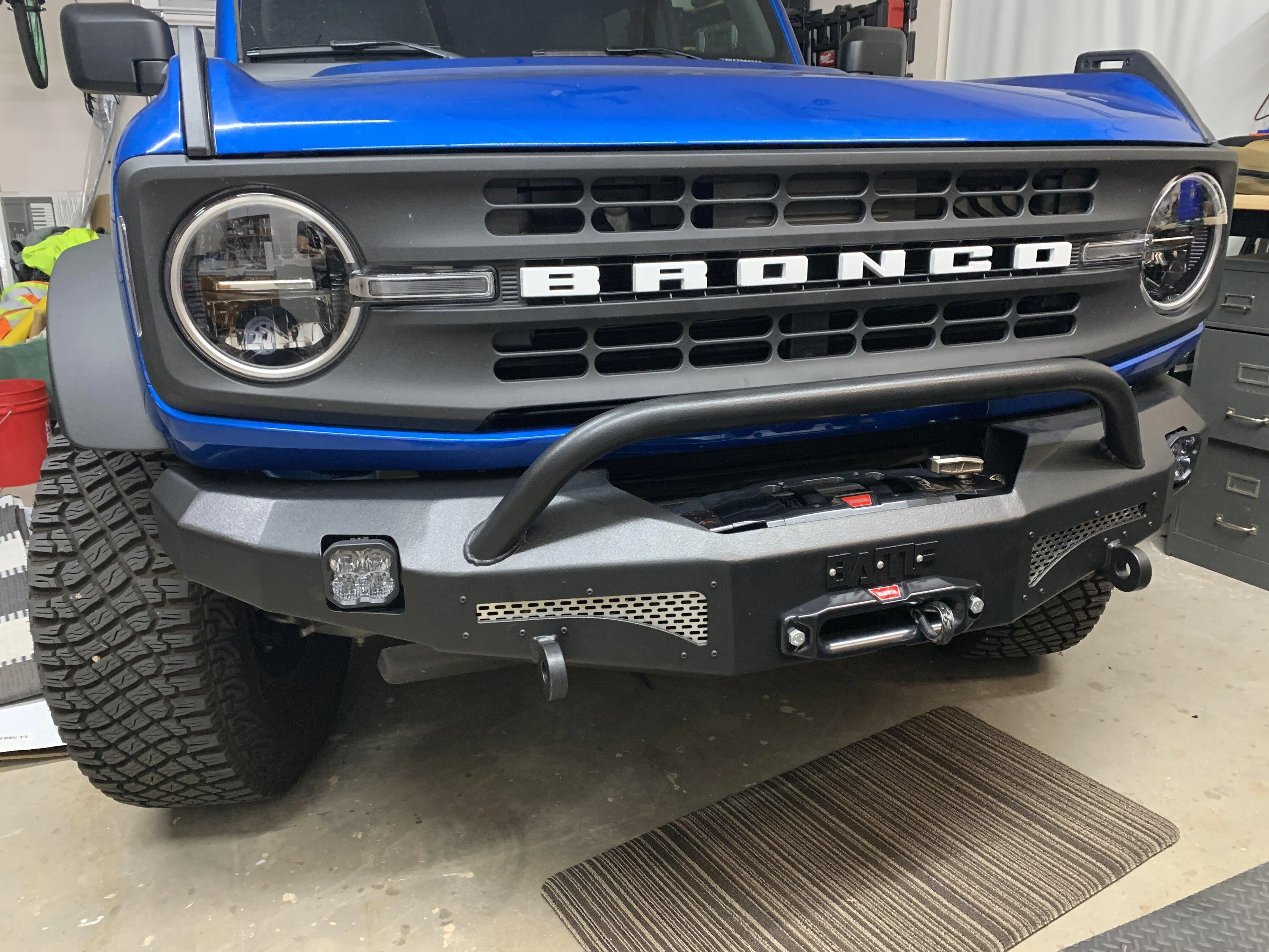 Ford Bronco BAMF Tailgate reinforcement CEC30410-A878-4F52-B7B0-8B923177B4E8