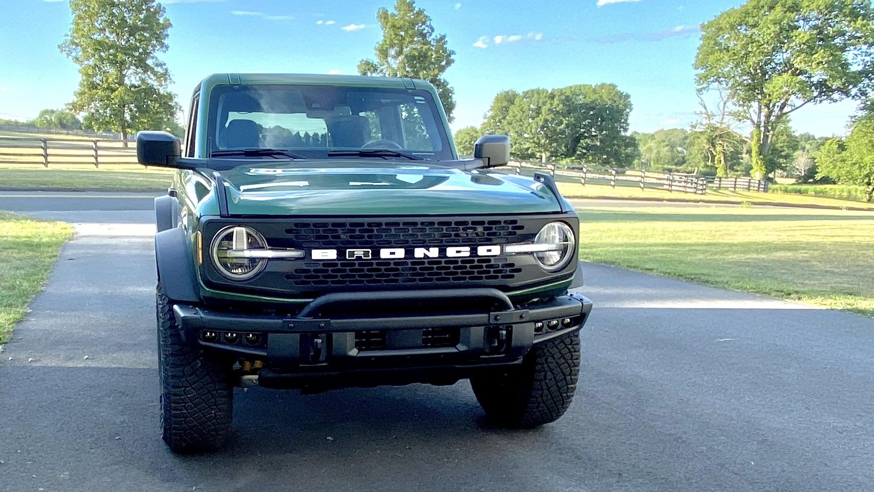 Ford Bronco My eruption green 2-Door build 6E5321D7-F1CA-4BAC-96C6-79E64CA2CC83