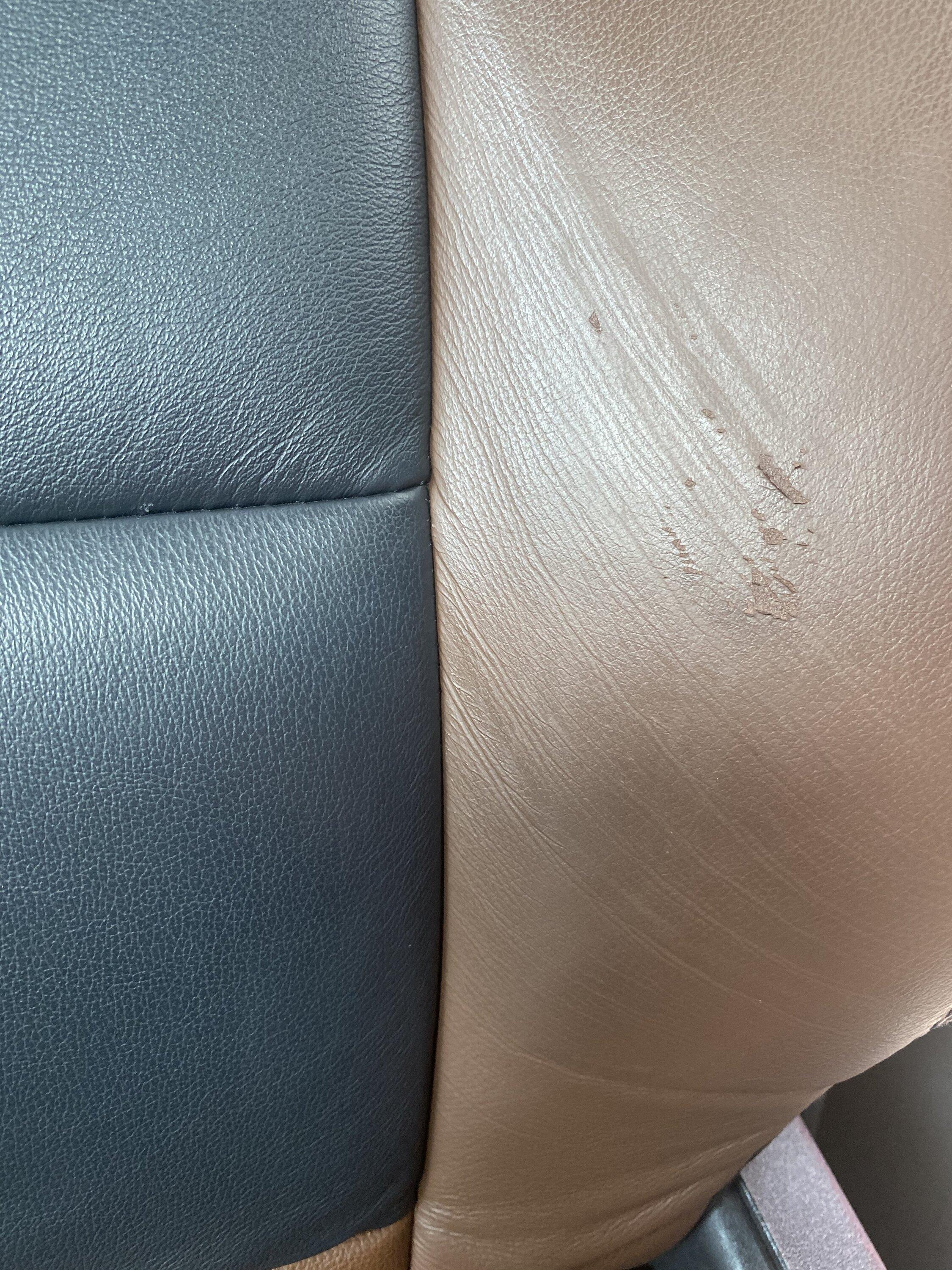 Ford Bronco Leather seats flaking before first oil change 4C2AB977-0AF6-45E0-A2AD-FE068189E49C